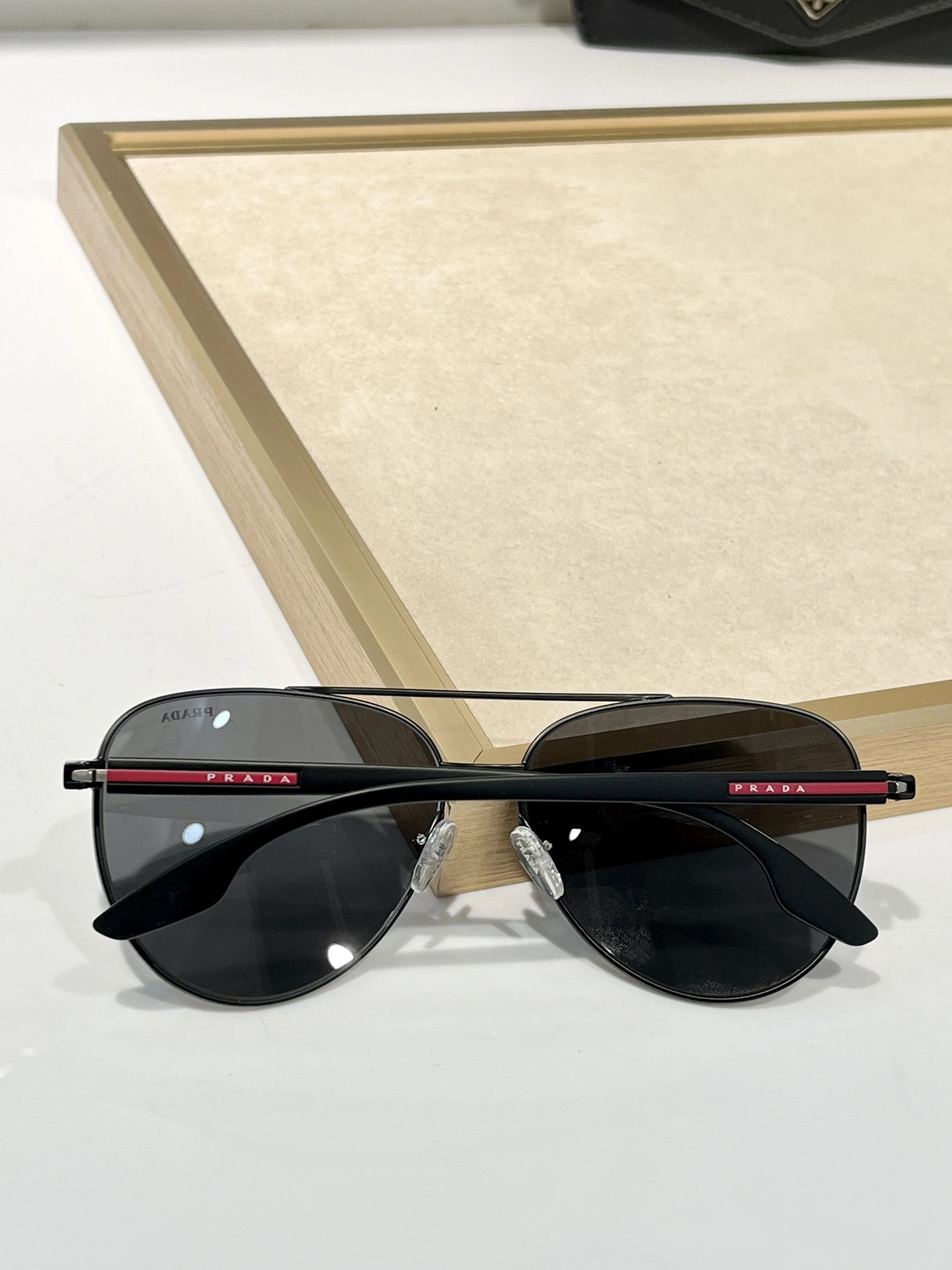 EasyMatch P*rada Glasses Top XX 20240416- 17054