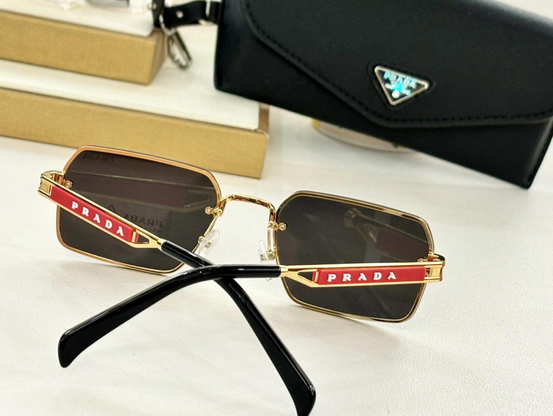 FashionForward P*rada Glasses Top XX 20240420- 17051