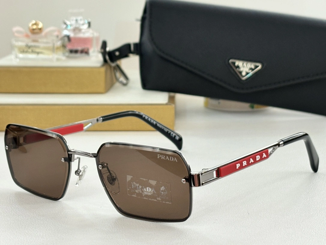 FashionForward P*rada Glasses Top XX 20240420- 17051