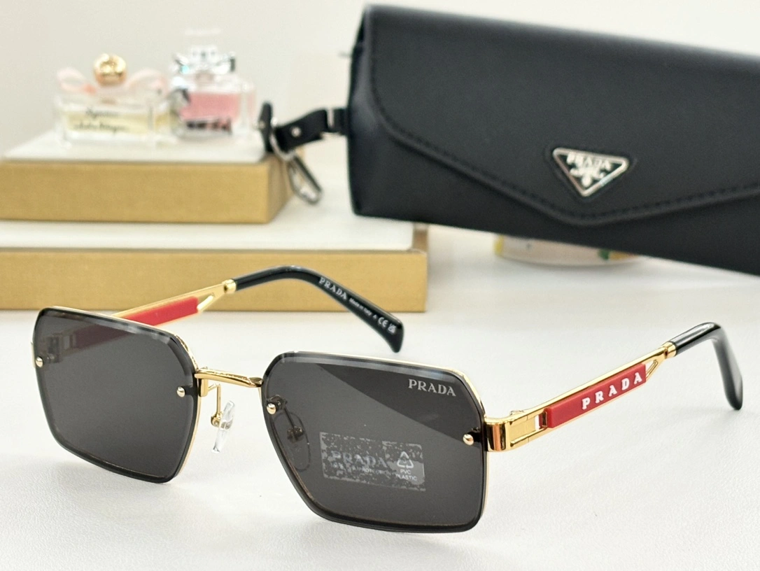 FashionForward P*rada Glasses Top XX 20240420- 17051