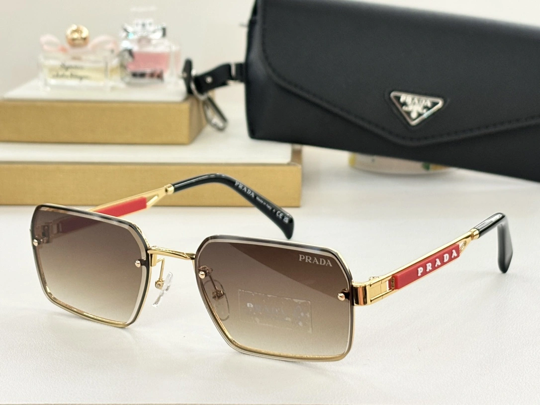 FashionForward P*rada Glasses Top XX 20240420- 17051