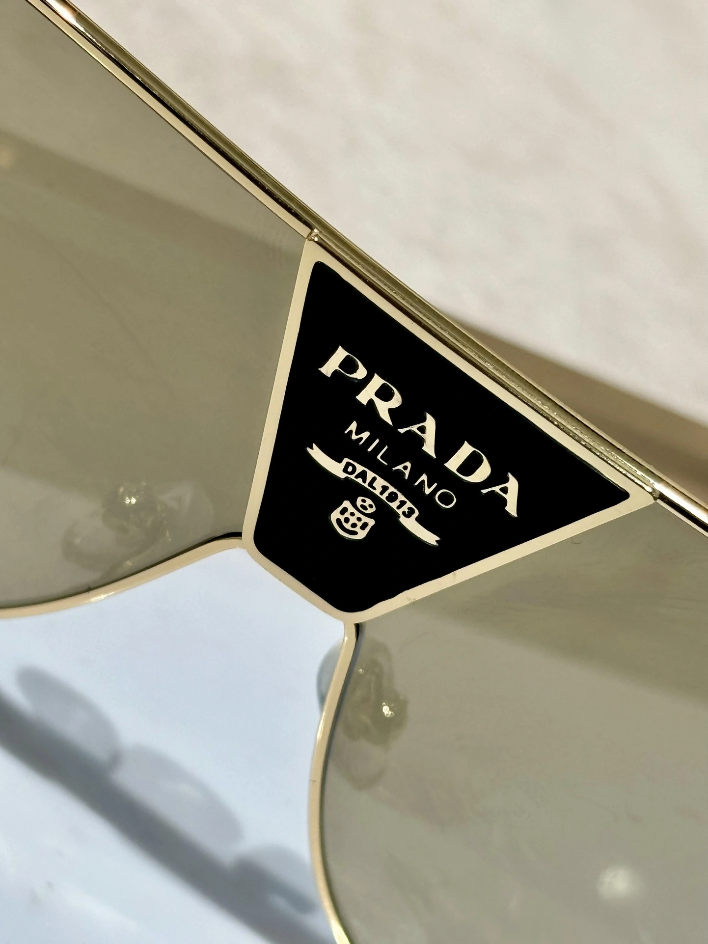 Tailored P*rada Glasses Top XX 20240507- 17044