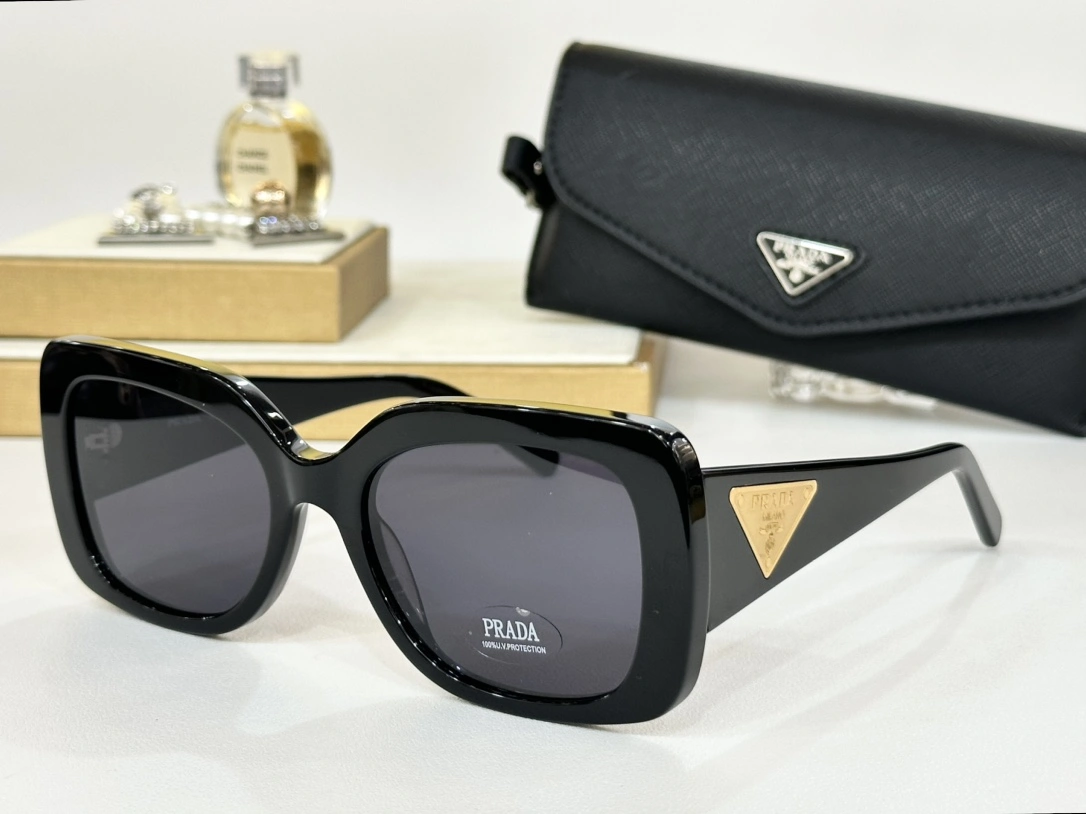 Soft P*rada Glasses Top XX 20240507- 17043