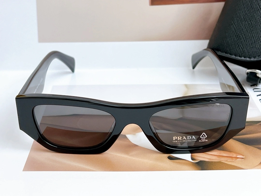 GoodFit P*rada Glasses Top XX 20240718- 17034