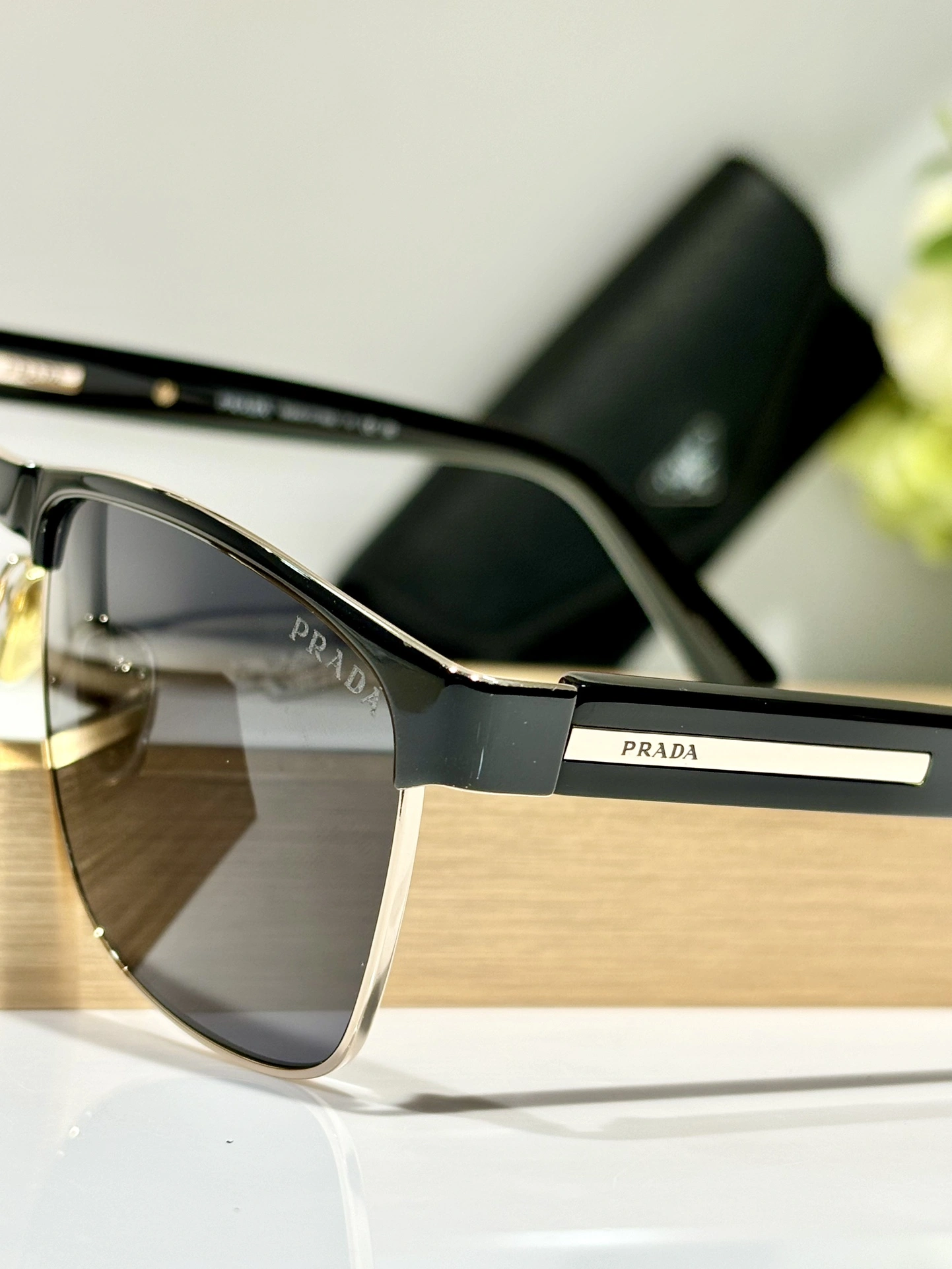 P*rada Glasses Top XX20250401- Trendy 17020