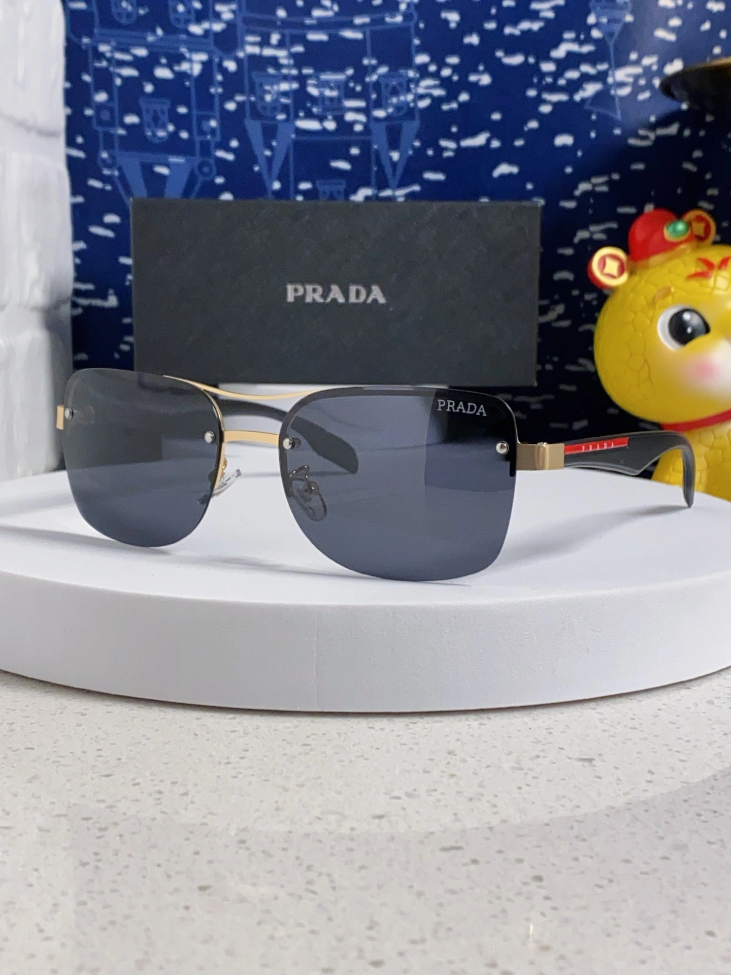 Contemporary P*rada Glasses Top XX20250402- 17017