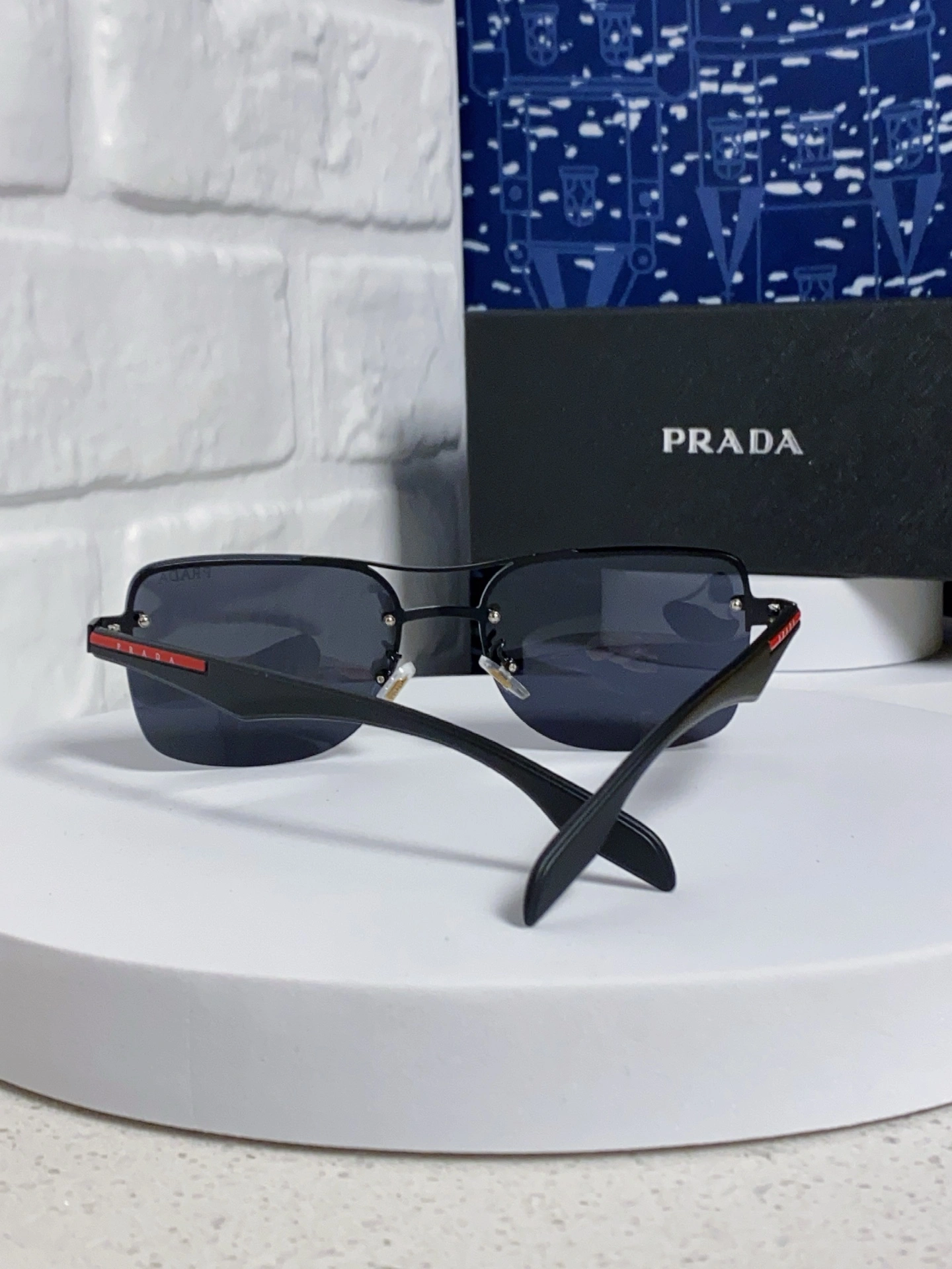 Contemporary P*rada Glasses Top XX20250402- 17017