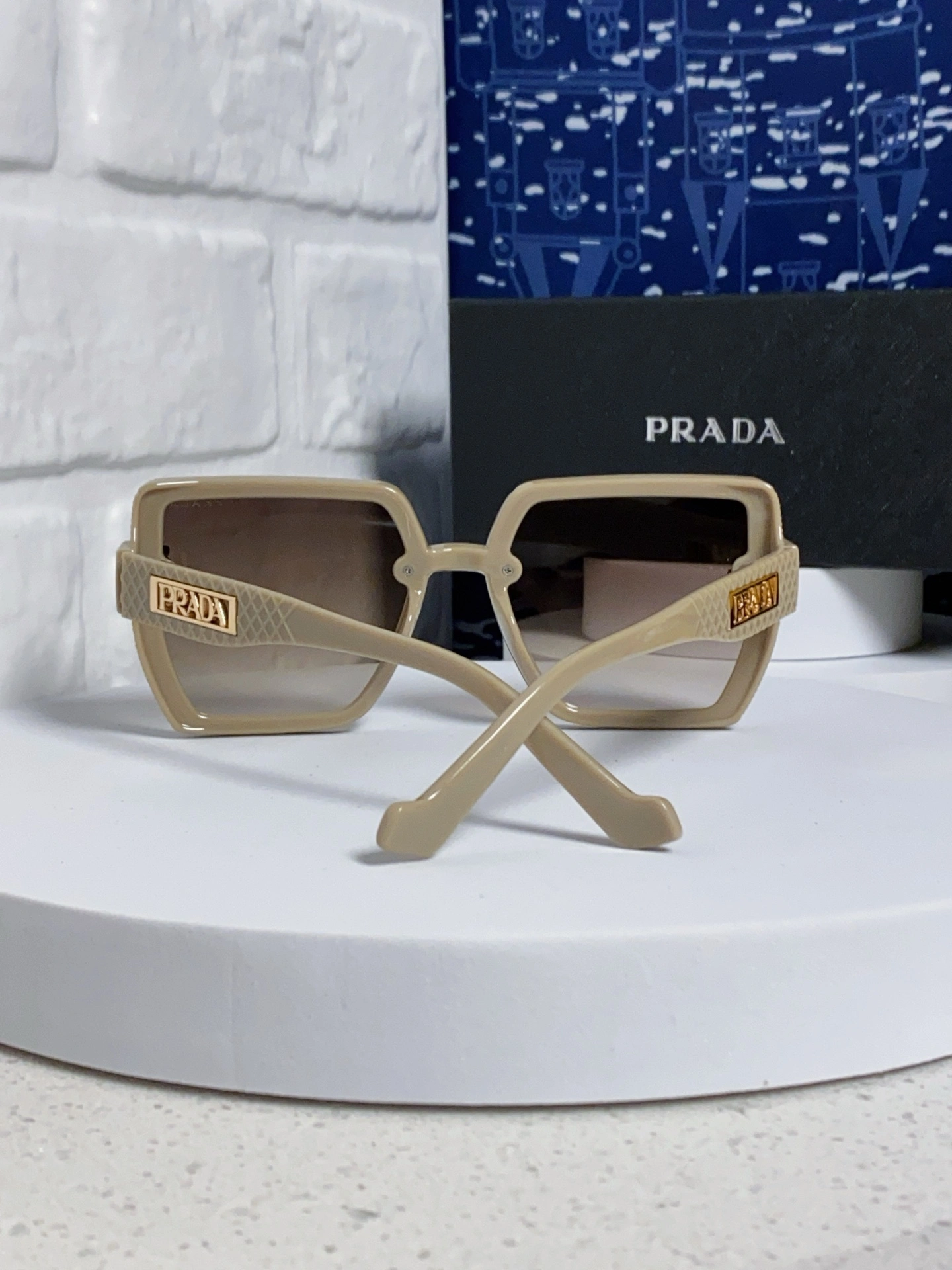 P*rada Glasses Top XX20250402- MultiPurpose 17019