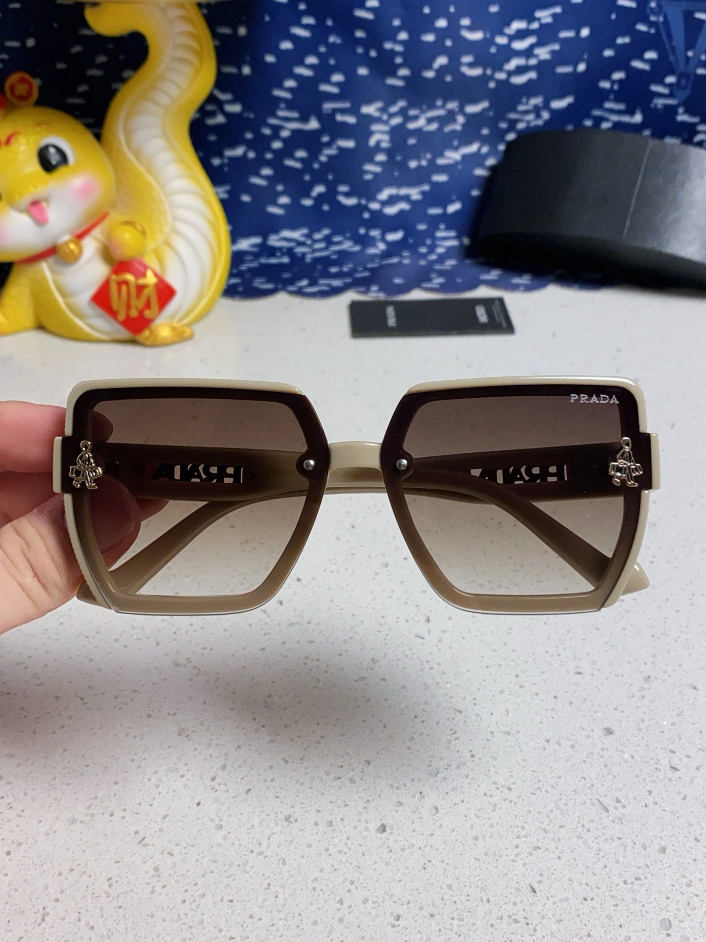 P*rada Glasses Top XX20250402- MultiPurpose 17019