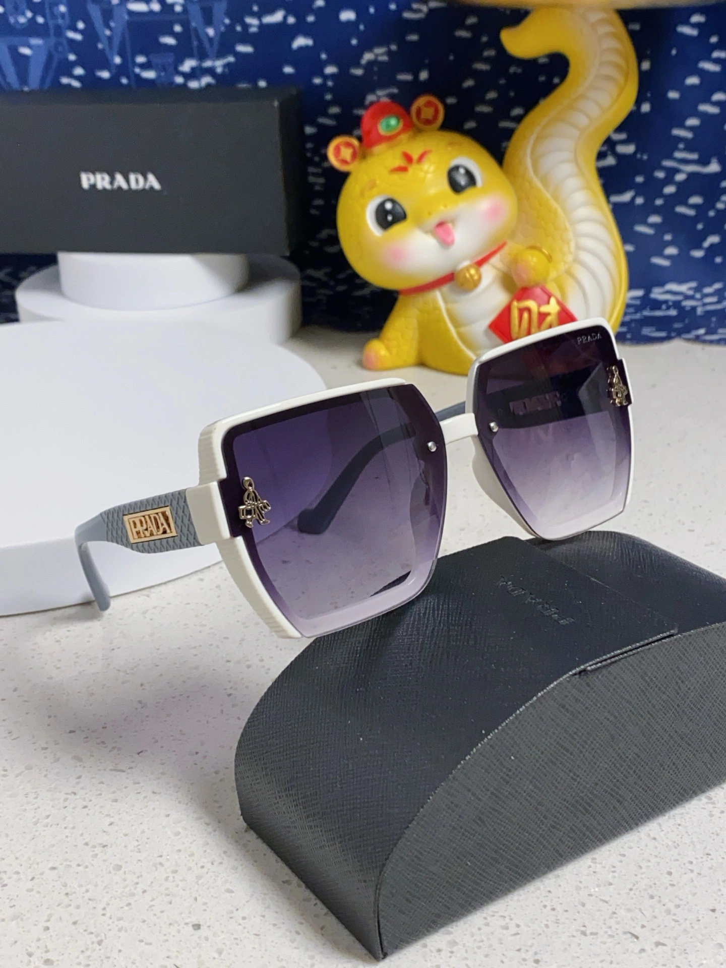 P*rada Glasses Top XX20250402- MultiPurpose 17019