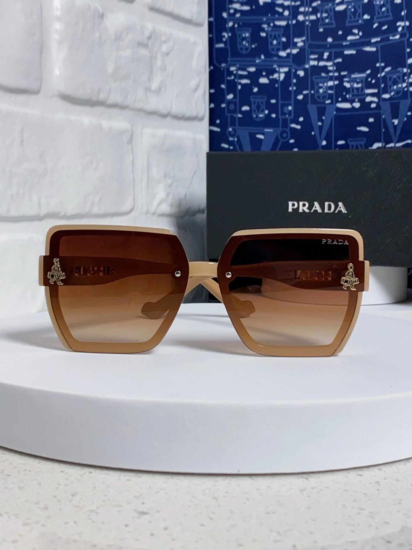 P*rada Glasses Top XX20250402- MultiPurpose 17019
