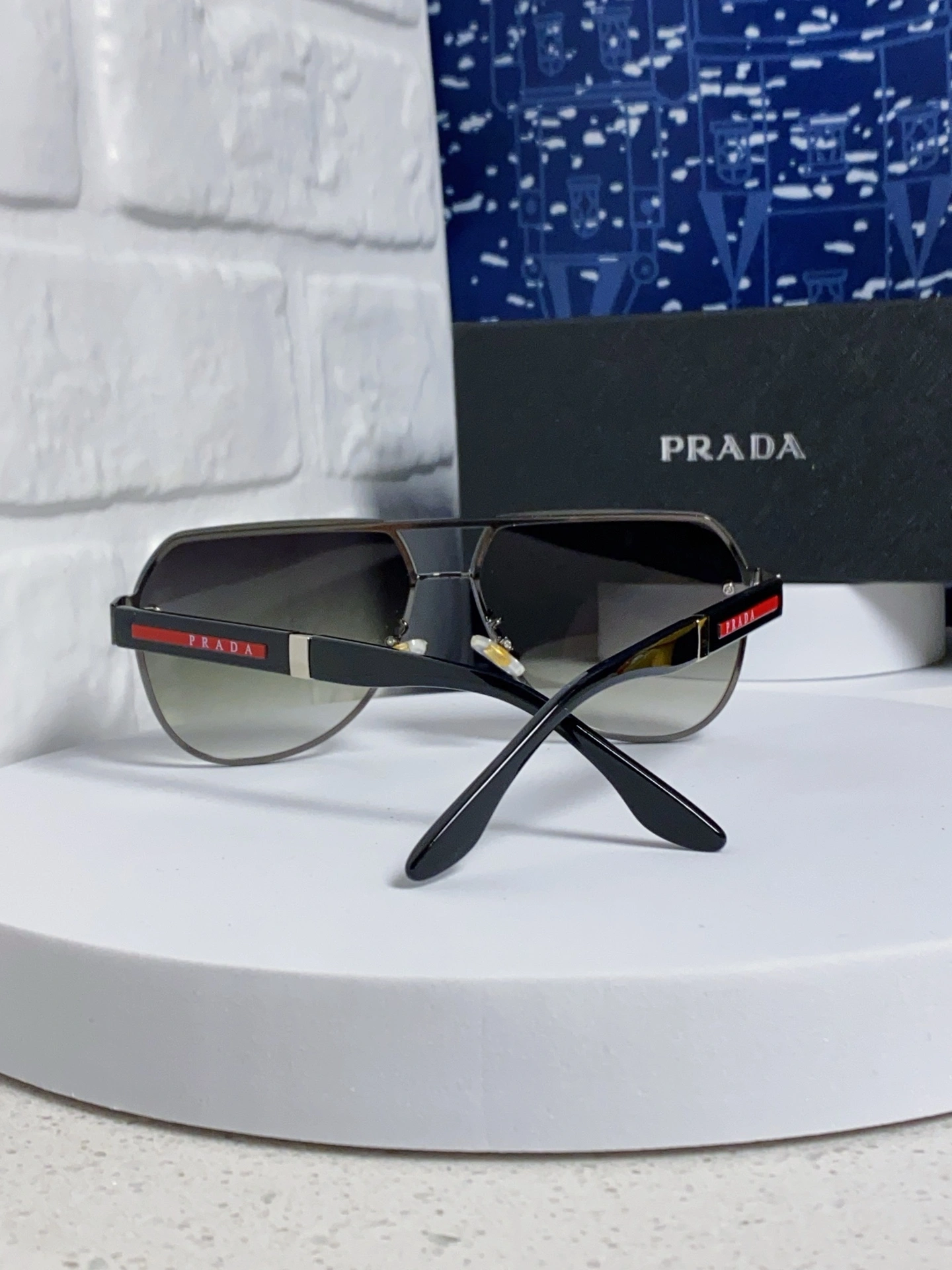 P*rada Glasses Top XX20250402- Breathable 17015