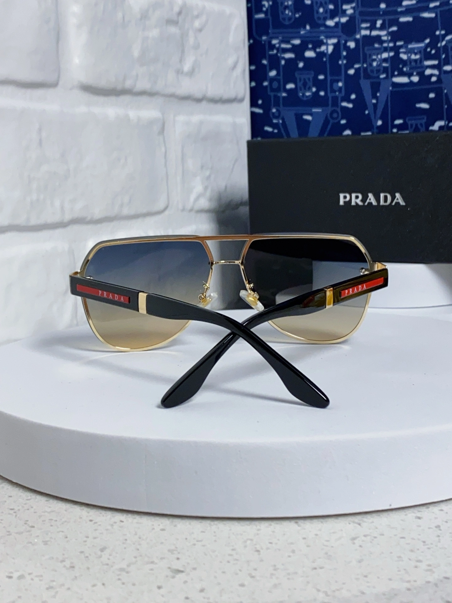 P*rada Glasses Top XX20250402- Breathable 17015