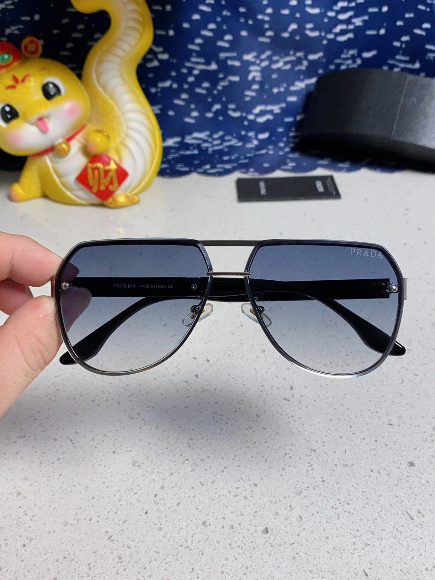 P*rada Glasses Top XX20250402- Breathable 17015