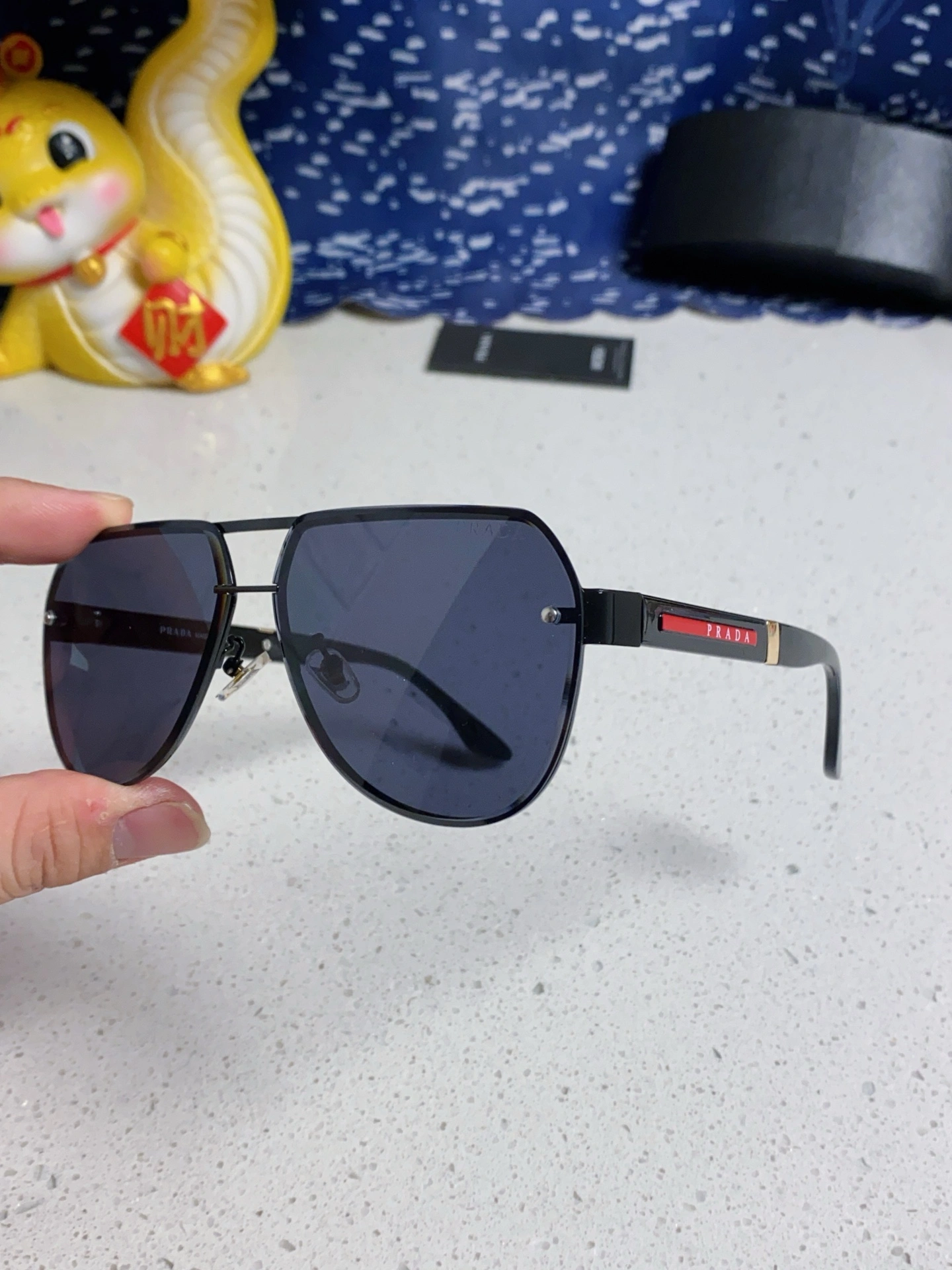 P*rada Glasses Top XX20250402- Breathable 17015