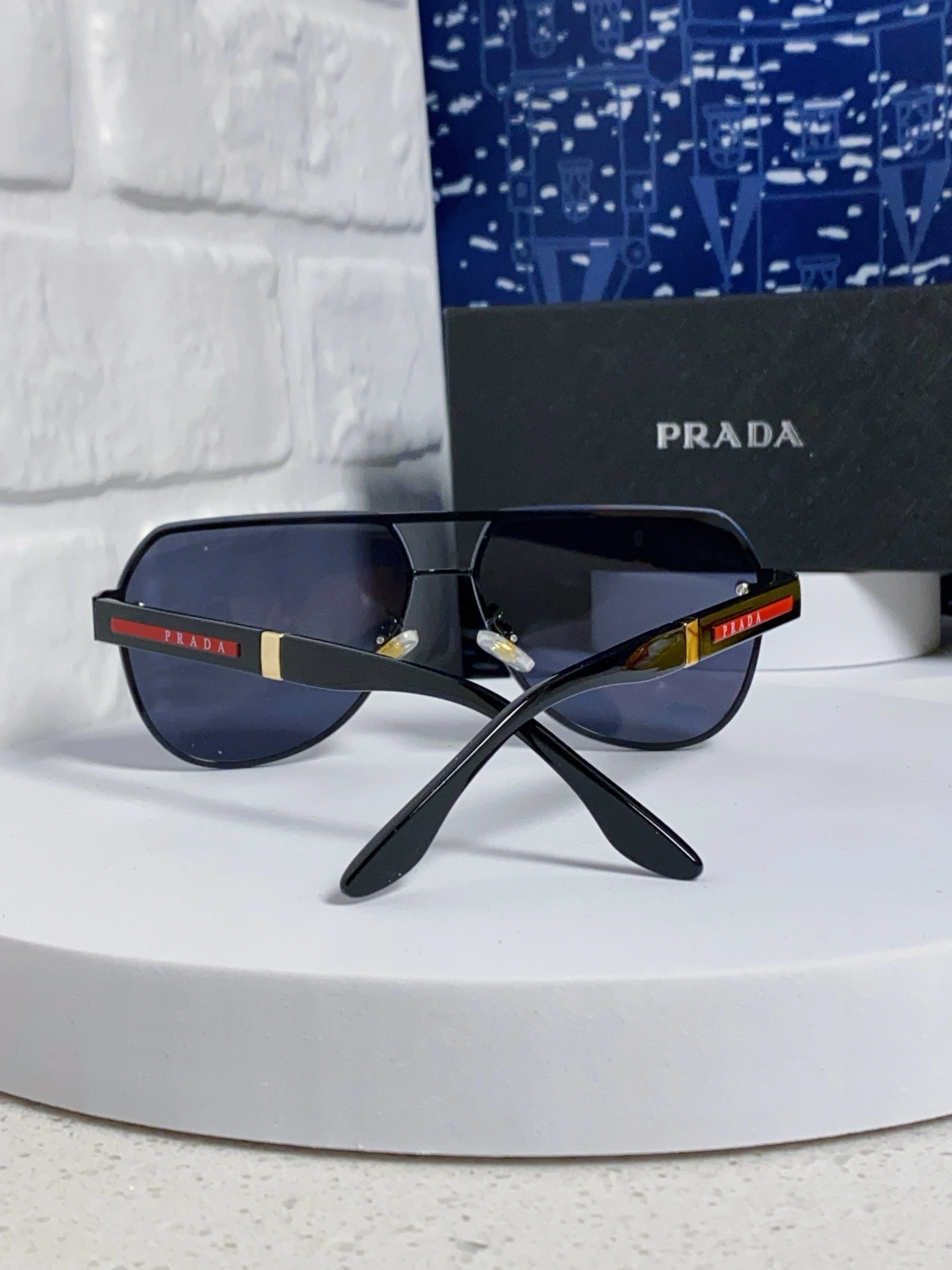 P*rada Glasses Top XX20250402- Breathable 17015