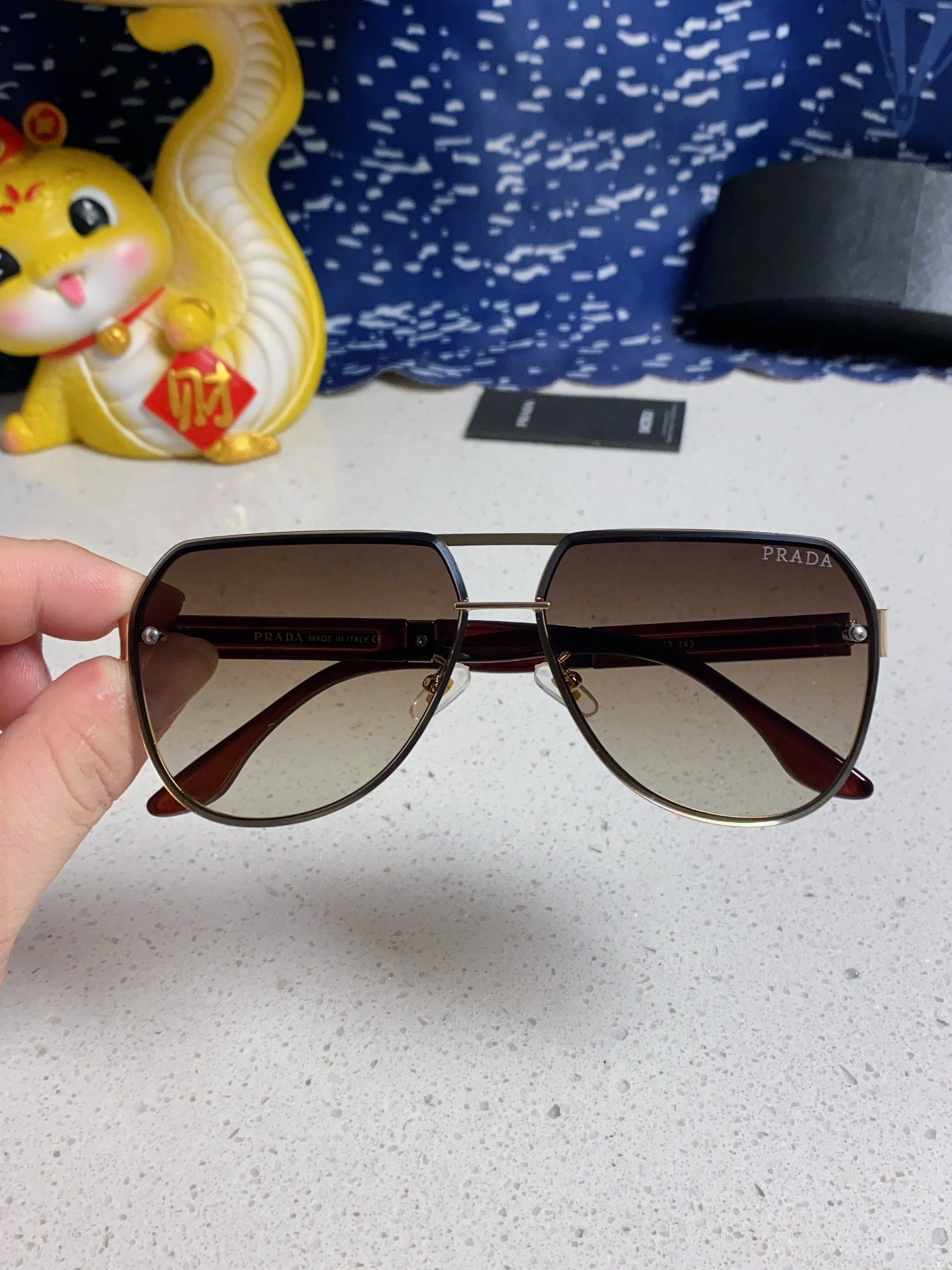 P*rada Glasses Top XX20250402- Breathable 17015