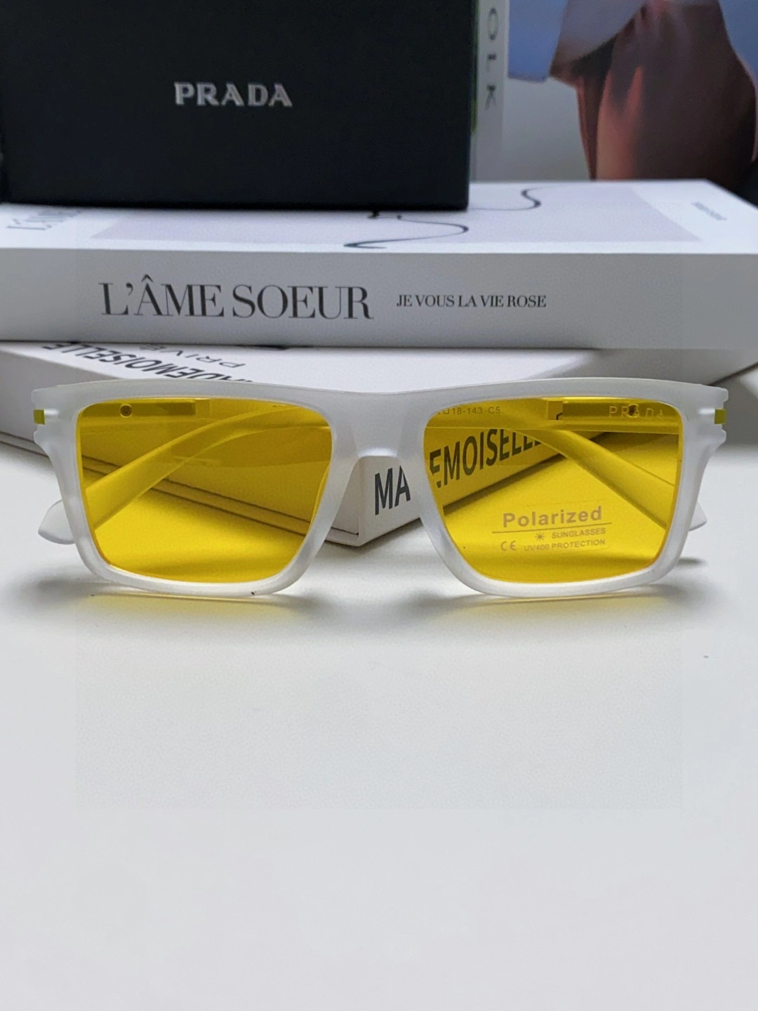 Resilient P*rada Glasses Top XX20250402- 17014