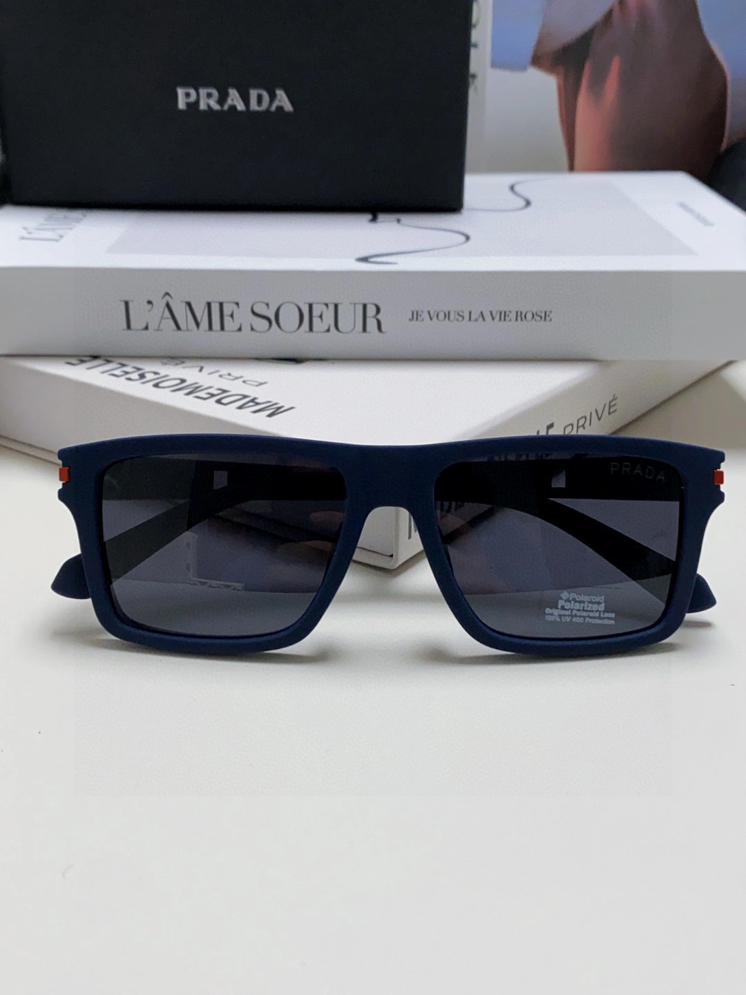 Resilient P*rada Glasses Top XX20250402- 17014