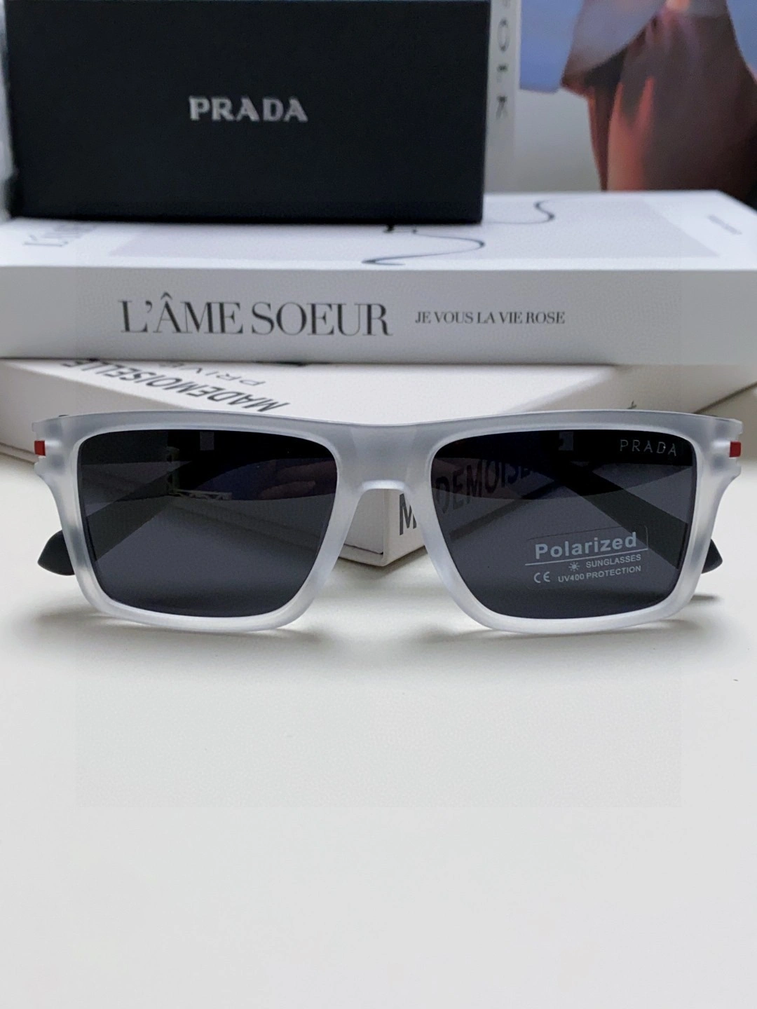 Resilient P*rada Glasses Top XX20250402- 17014