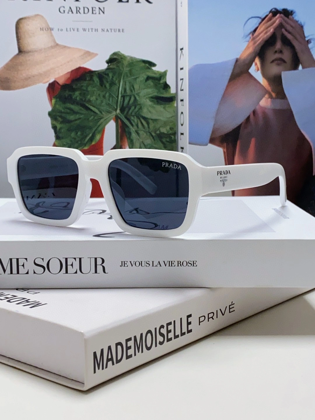 P*rada Glasses Top XX20250402- Timeless 17012