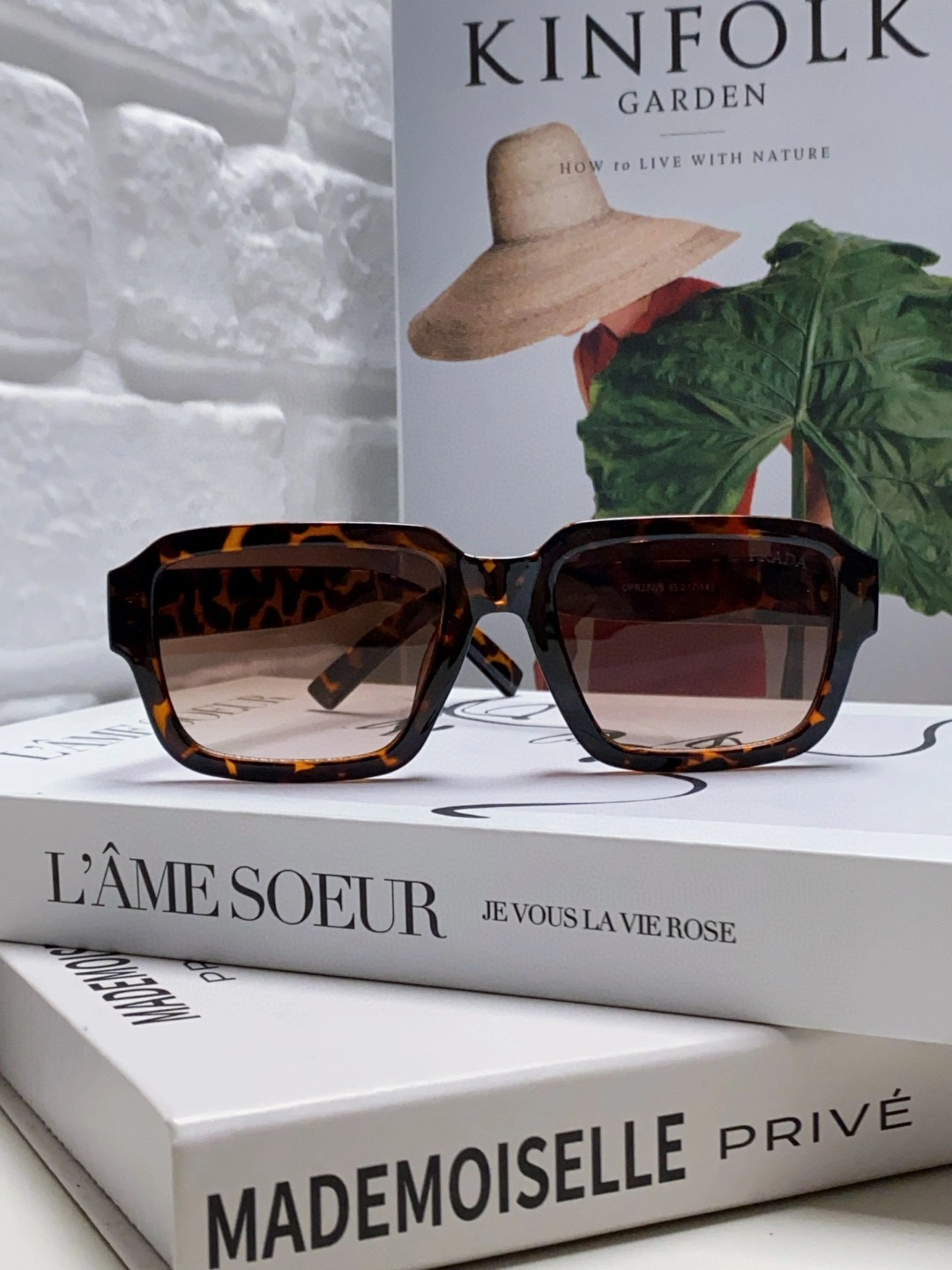 P*rada Glasses Top XX20250402- Timeless 17012