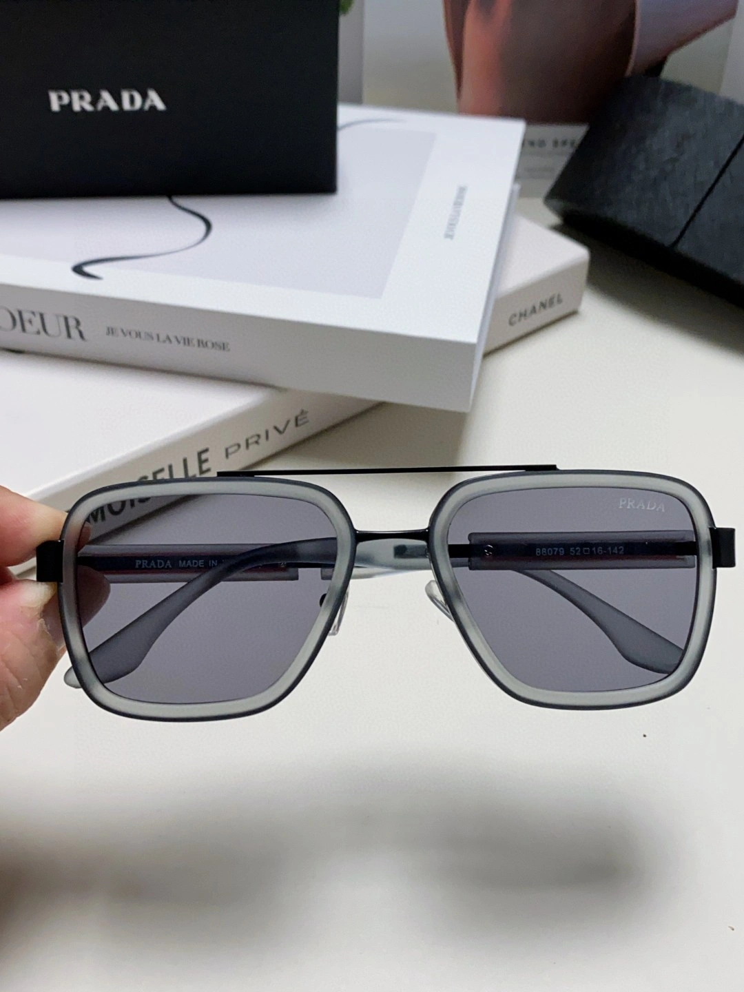 P*rada Glasses Top XX20250402- Flexible 17018