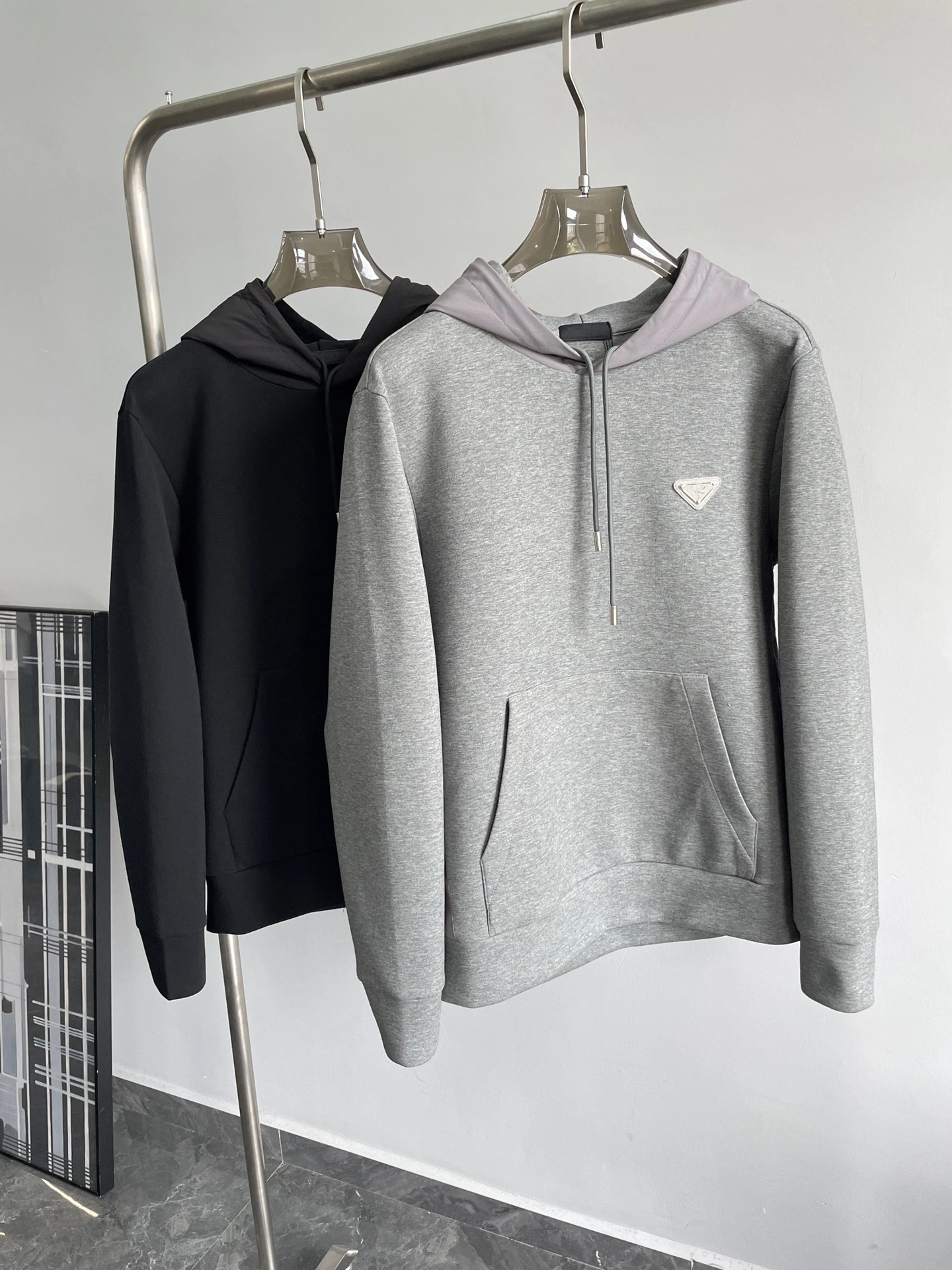 Bright P*rada Hoodie Top Quality D17 20240819- 13490
