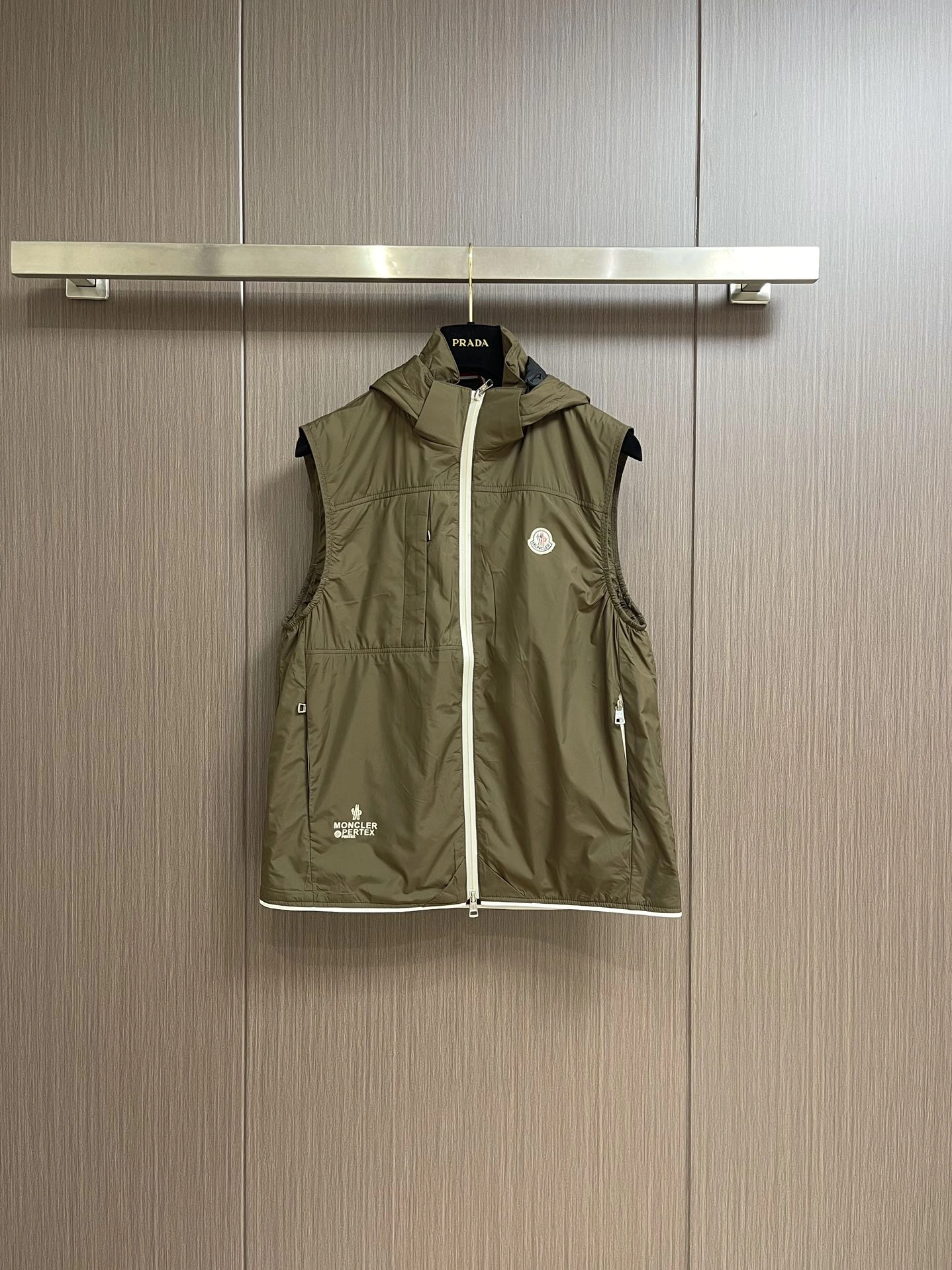 Chic P*rada Jacket Quality D17 20240805- 13498