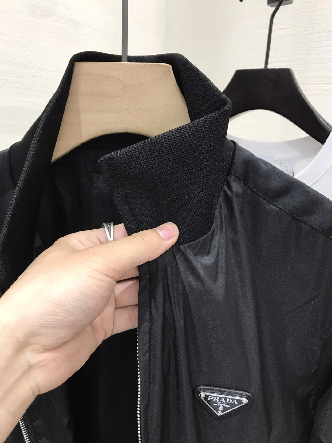 P*rada Jacket Top Quality D17 20240330- Unique 13711