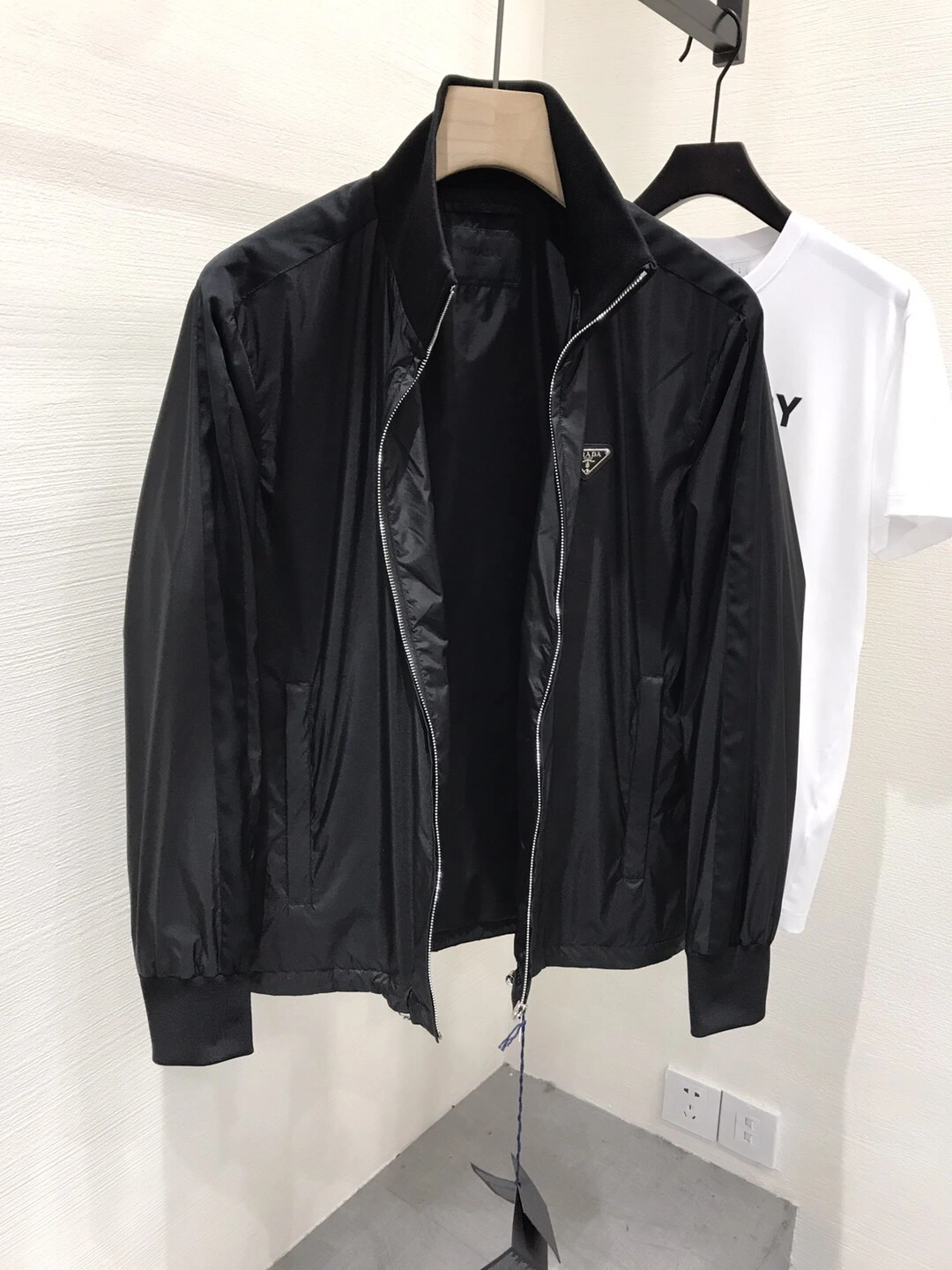 P*rada Jacket Top Quality D17 20240330- Unique 13711