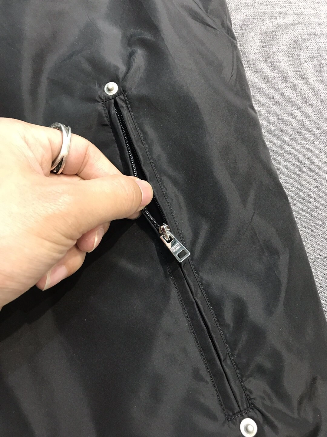OdorResistant P*rada Jacket Top Quality D17 20240330- 13714