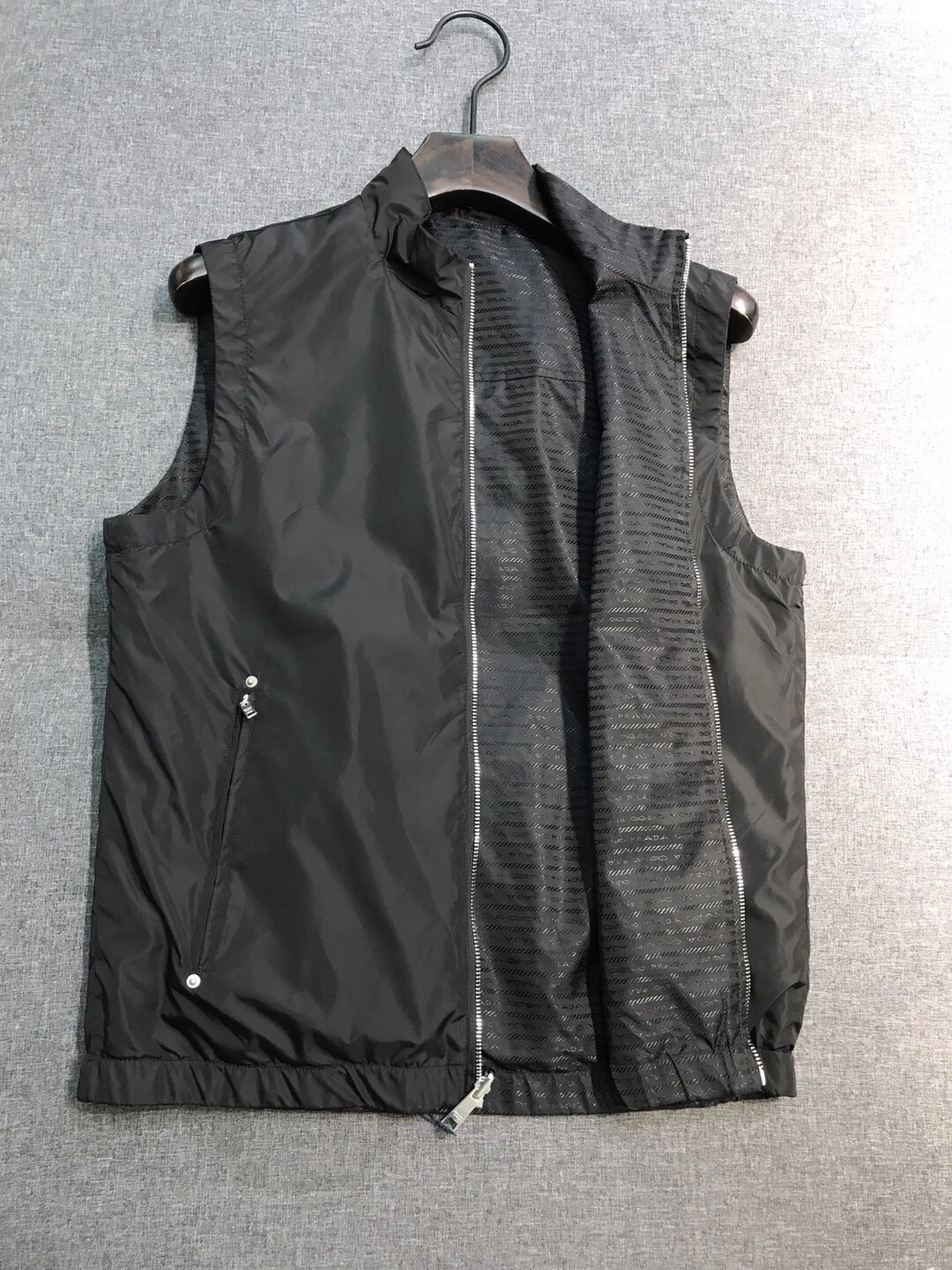 OdorResistant P*rada Jacket Top Quality D17 20240330- 13714