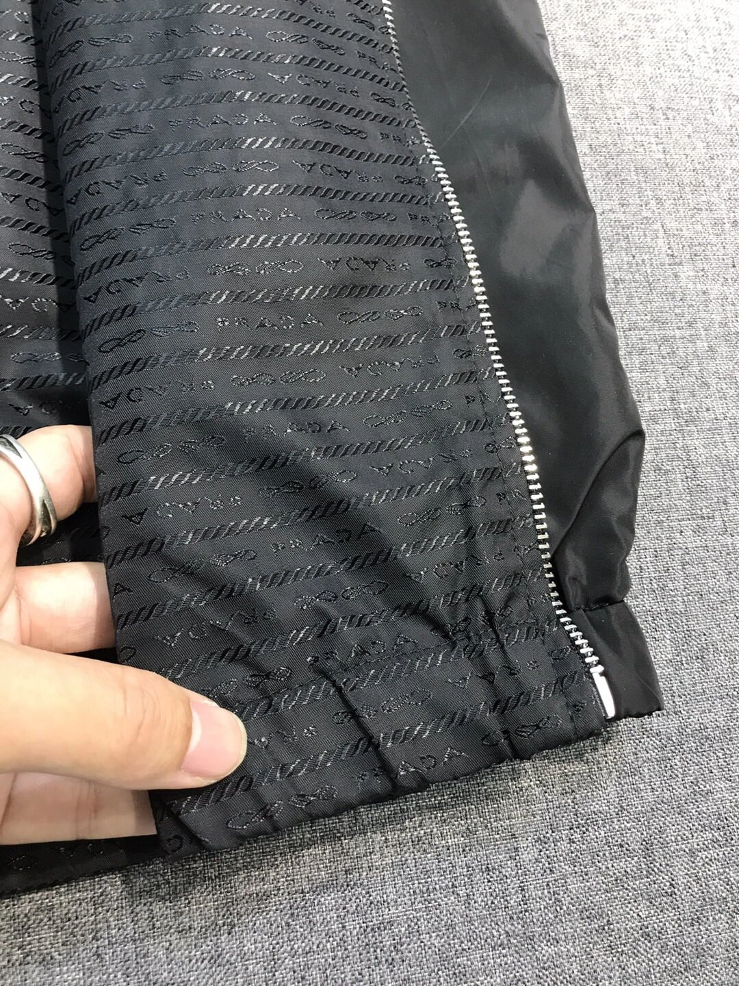 OdorResistant P*rada Jacket Top Quality D17 20240330- 13714