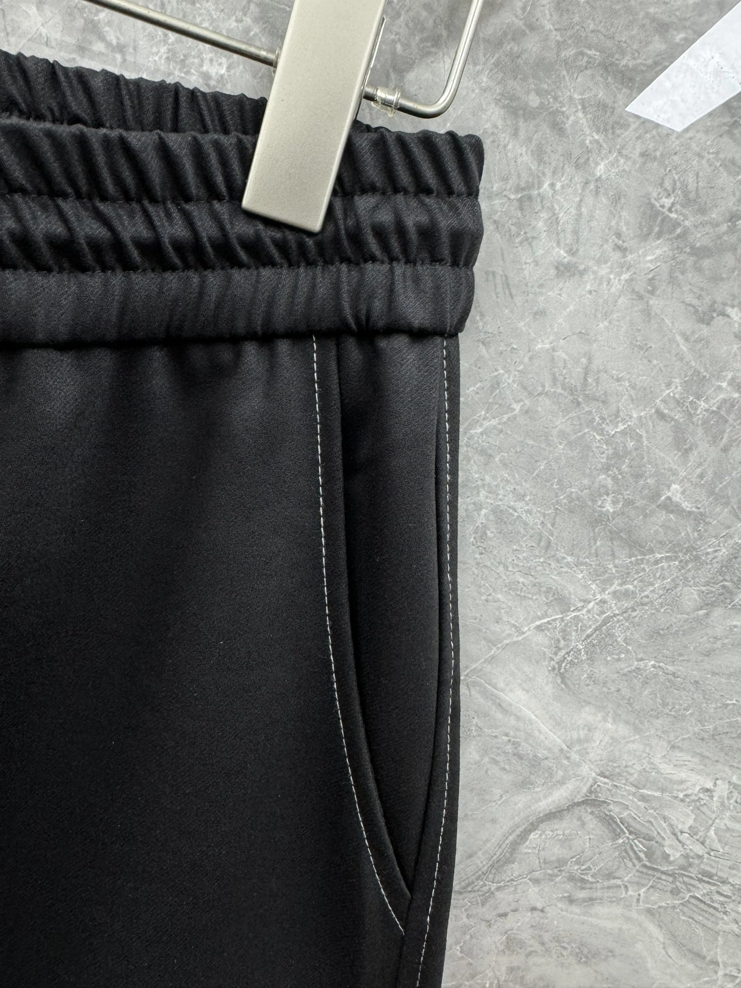 SmoothTexture P*rada Pants Top Quality D17 20240327- 13733