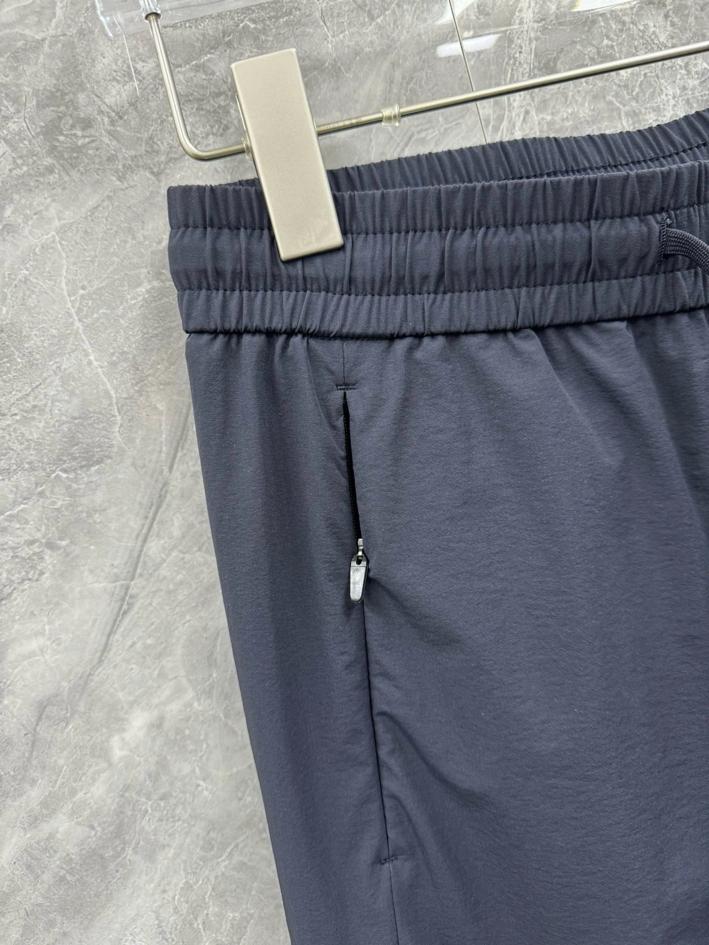 Durable P*rada Pants Top Quality D17 20240421- 13642