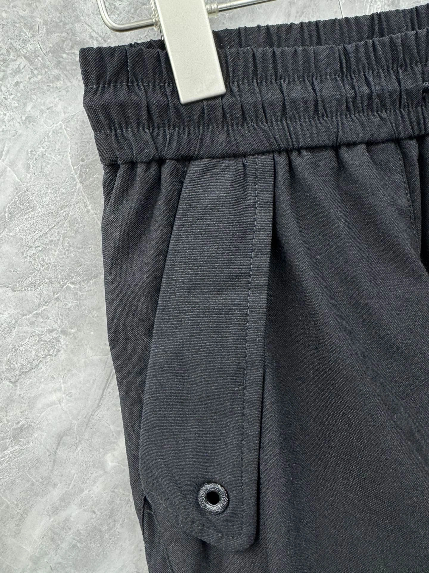 Neat P*rada Pants Top Quality D17 20240421- 13641