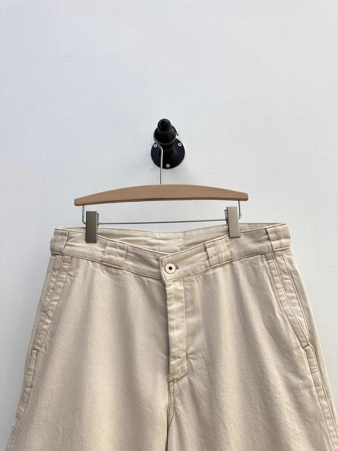 Efficient P*rada Pants Top Quality D17 202404225- 13626