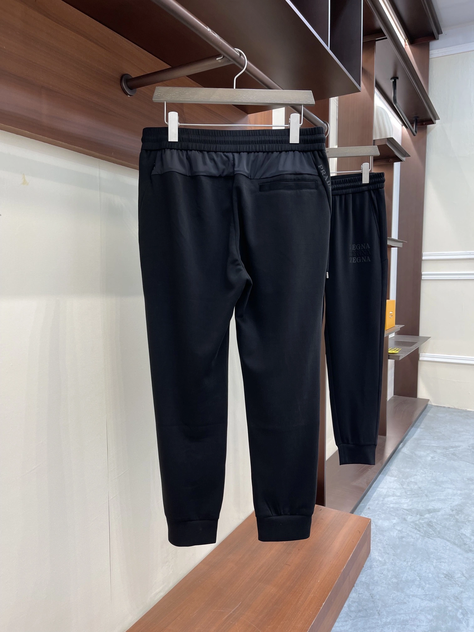 P*rada Pants Top Quality D17 202405010- Efficient 13569