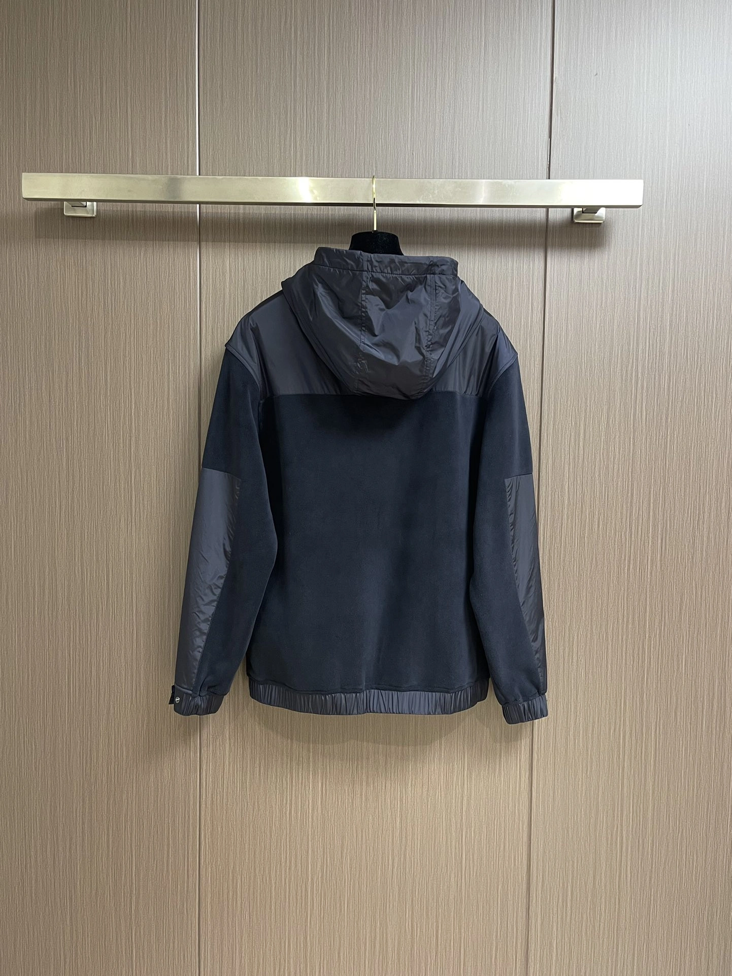 P*rada Suit Top Quality D17 20240821- TopPick 13481
