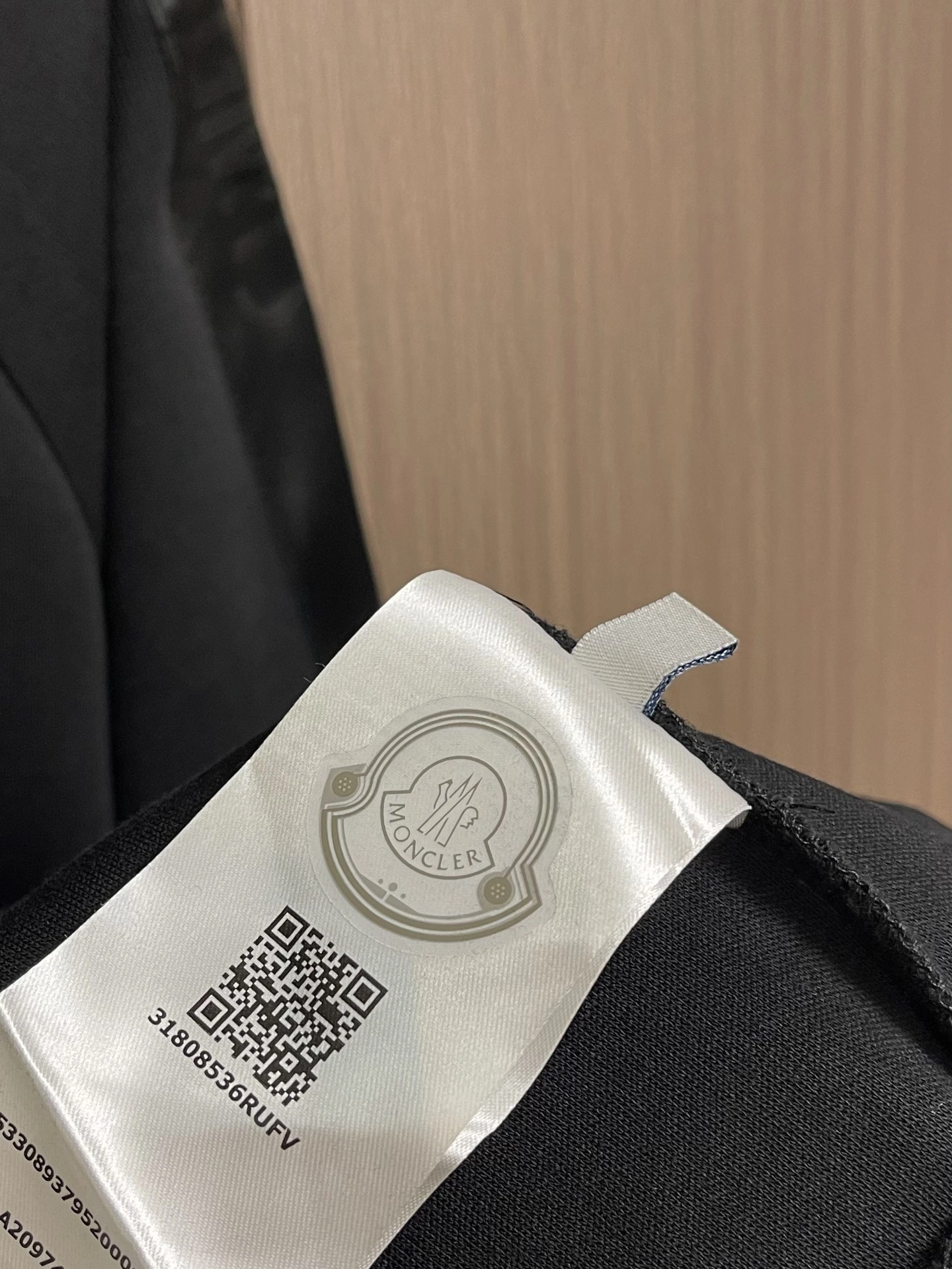 Premium P*rada Suit Top Quality D17 20240824- 13464