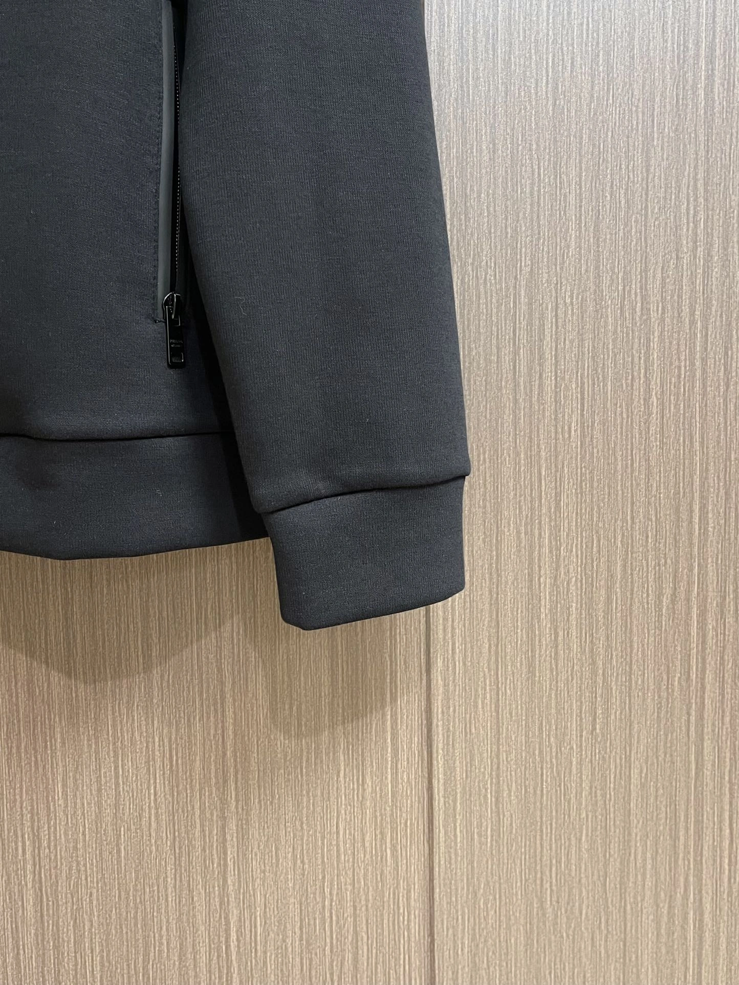 Premium P*rada Suit Top Quality D17 20240824- 13464