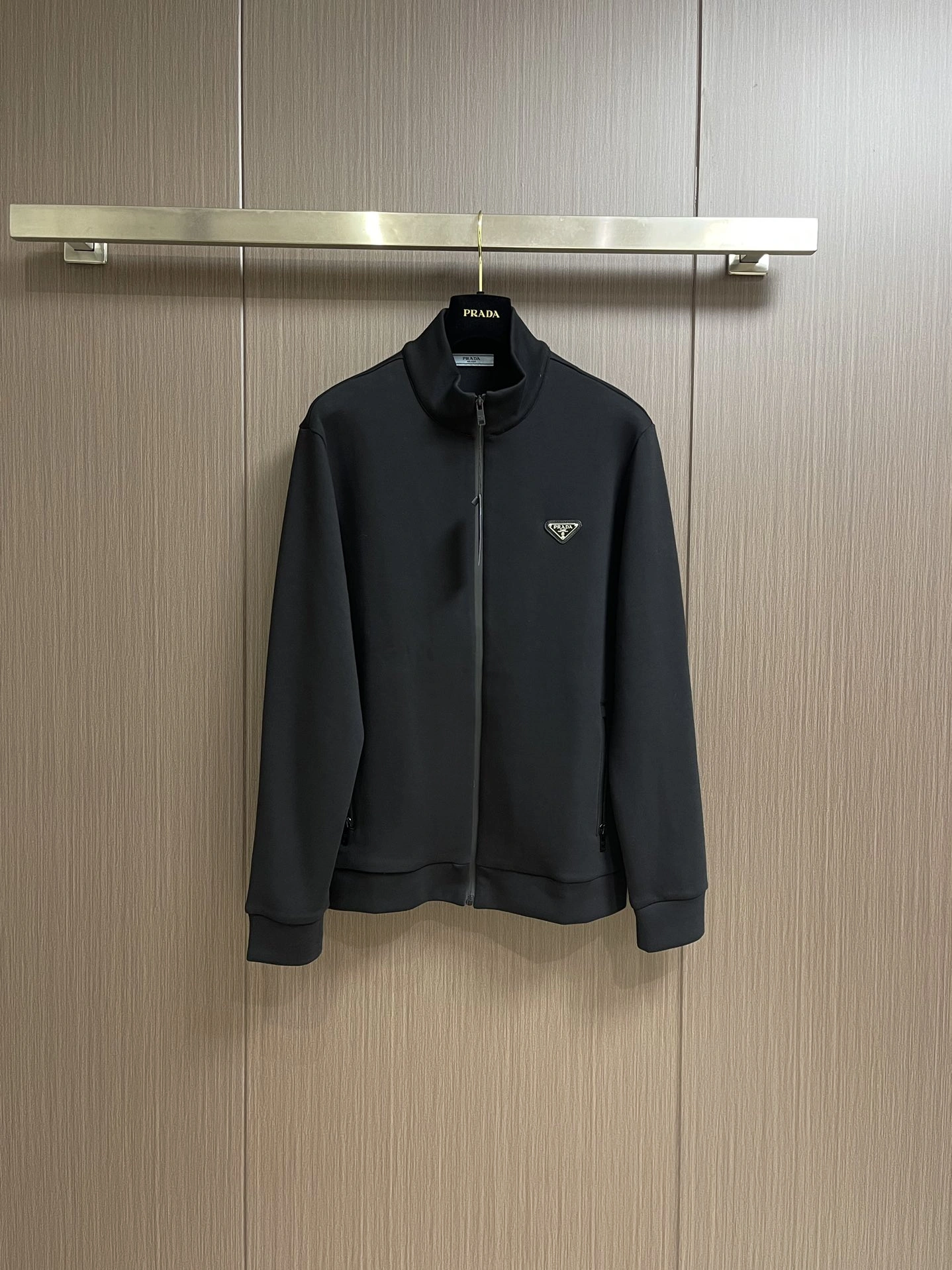 Premium P*rada Suit Top Quality D17 20240824- 13464