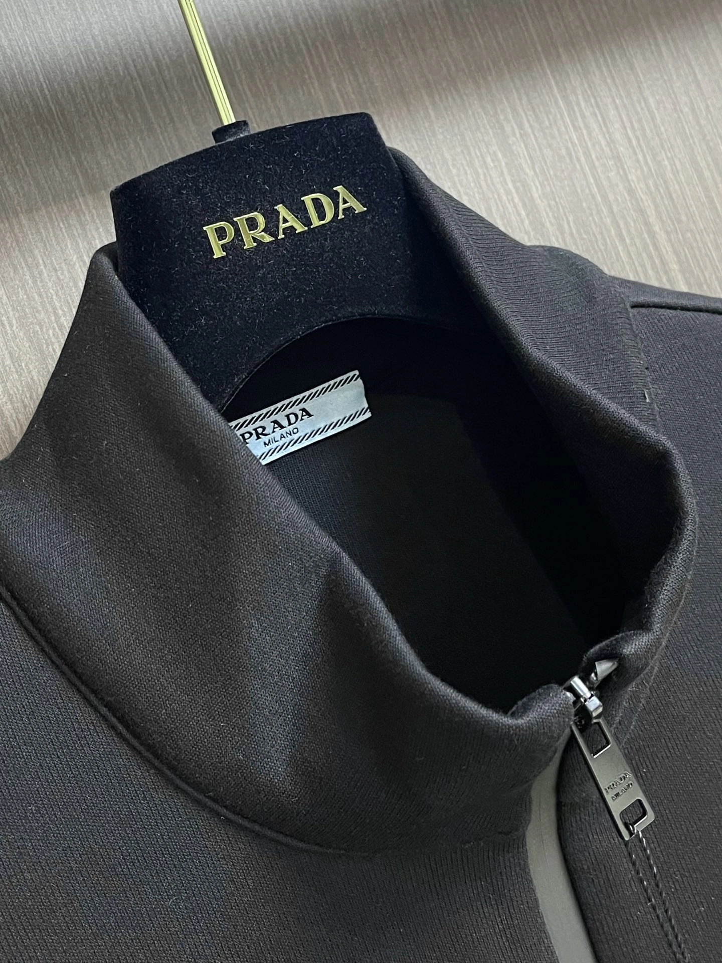 Premium P*rada Suit Top Quality D17 20240824- 13464