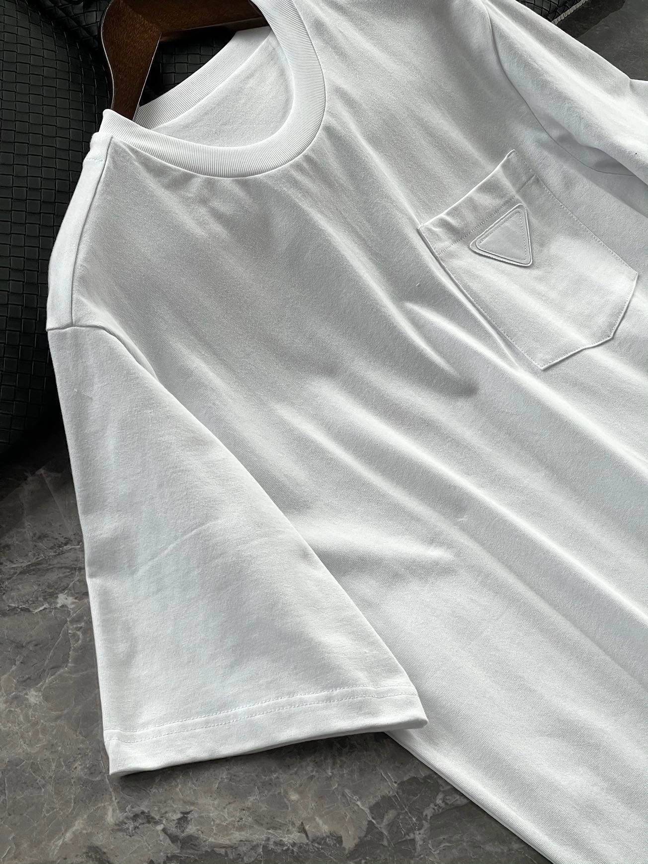 P*rada T-shirt Top Quality D17 20240322- Durable 13746