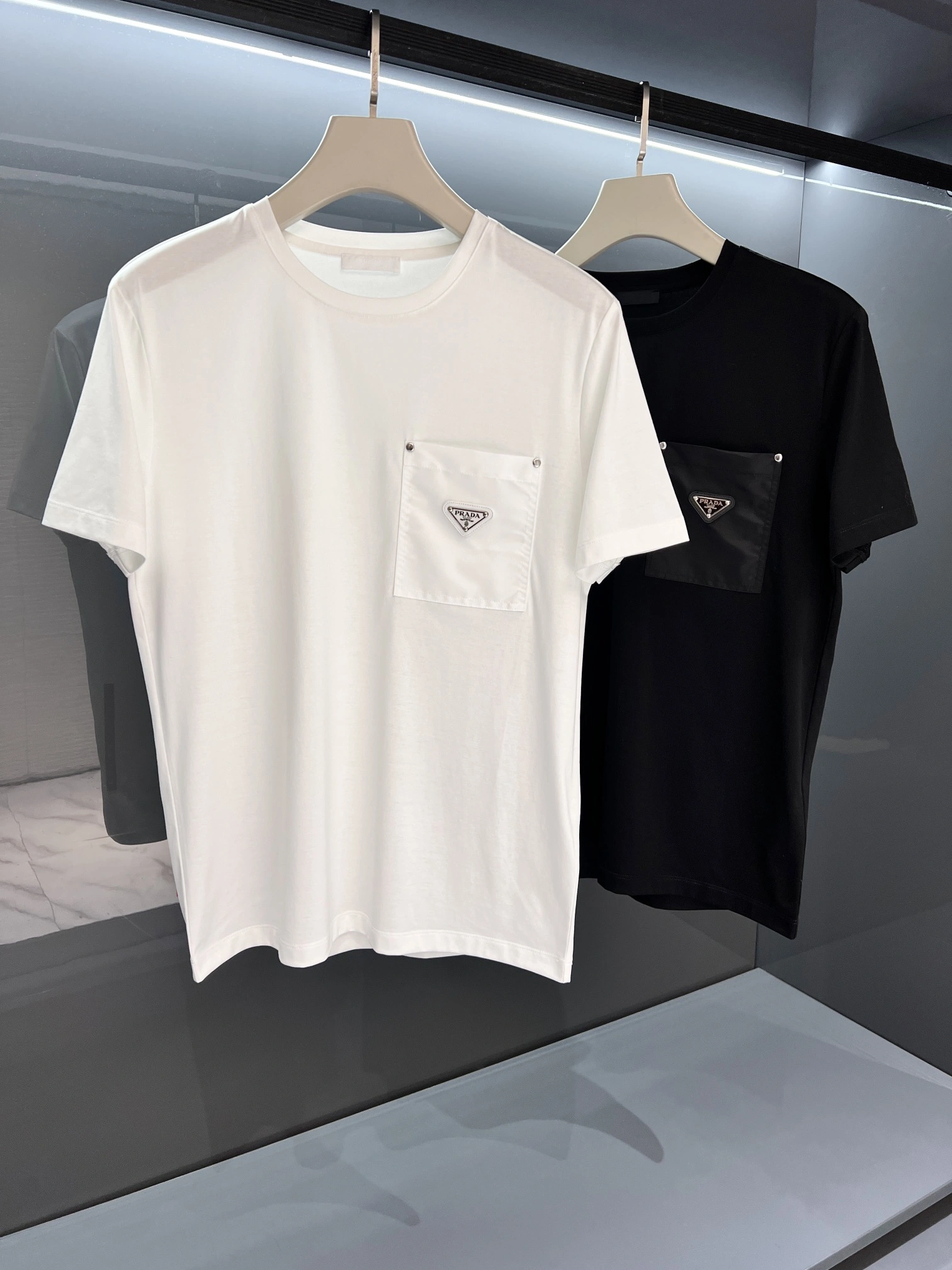 RelaxedFit P*rada T-shirt Top Quality D17 20240323- 13743