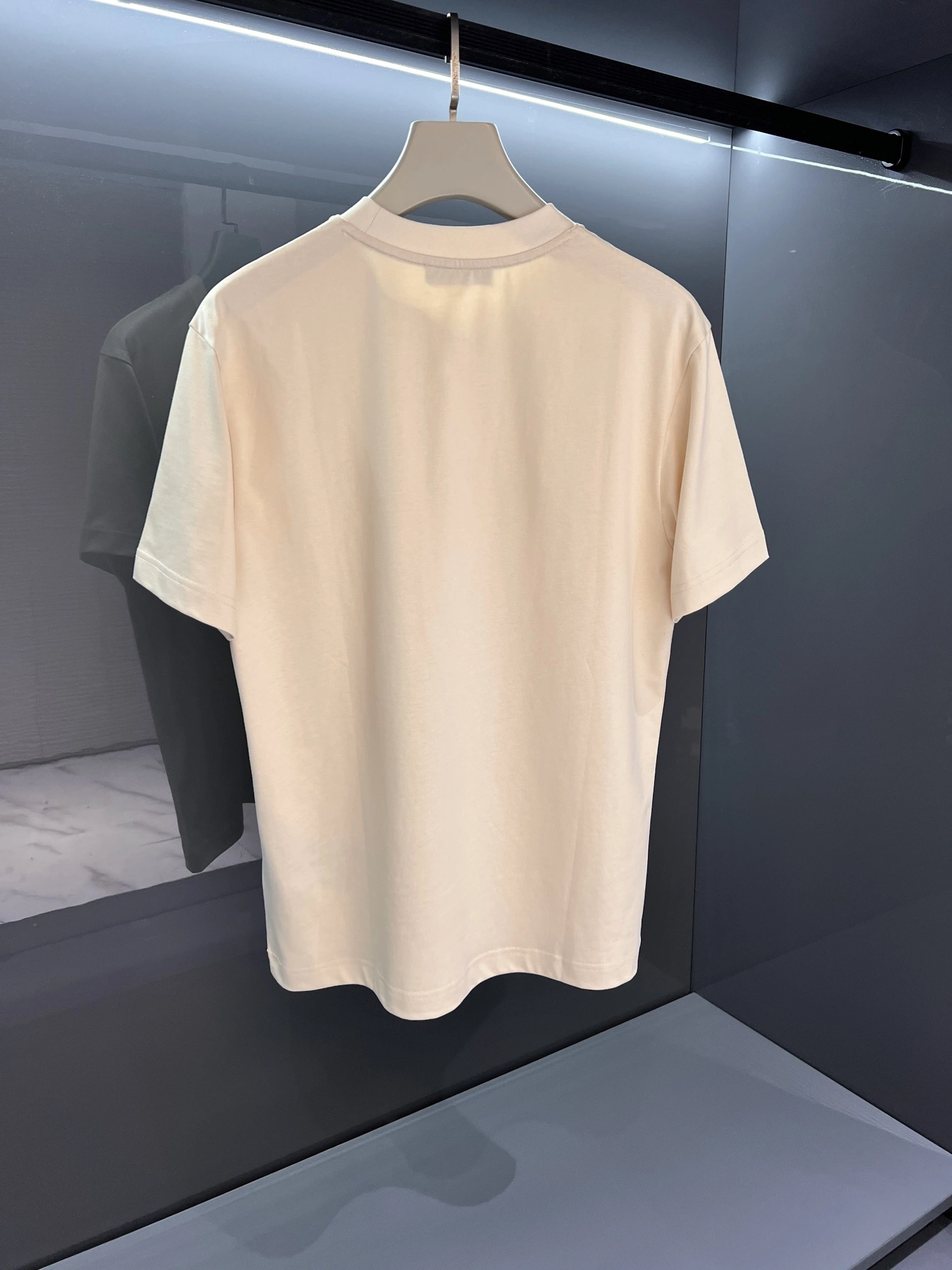 P*rada T-shirt Top Quality D17 20240323- OnTrend 13740