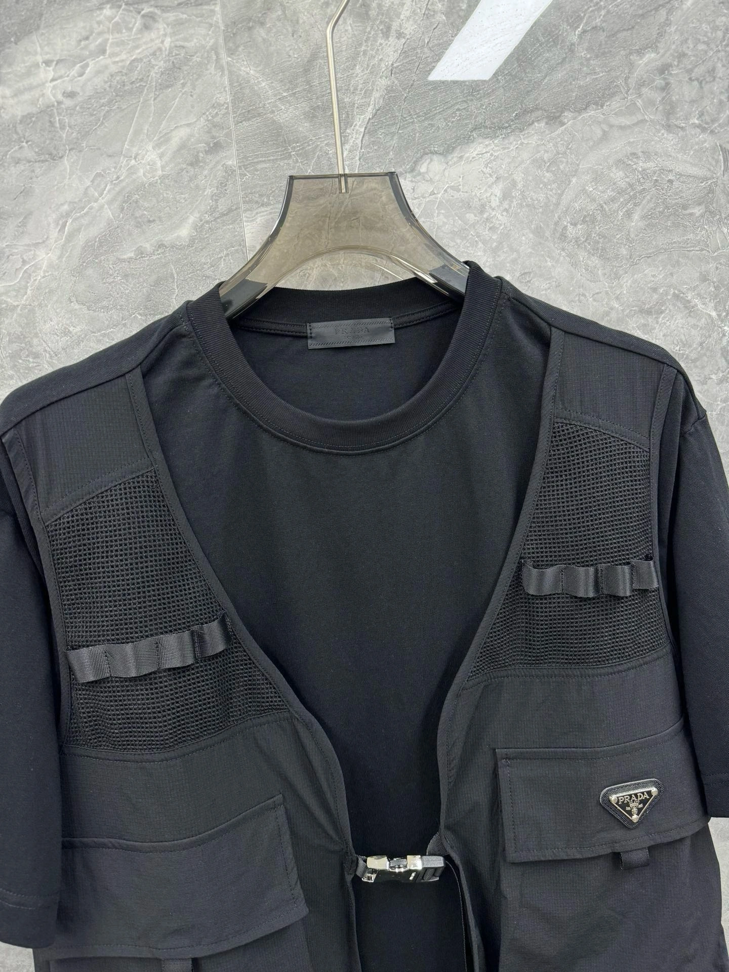 Refined P*rada T-shirt Top Quality D17 20240327- 13727
