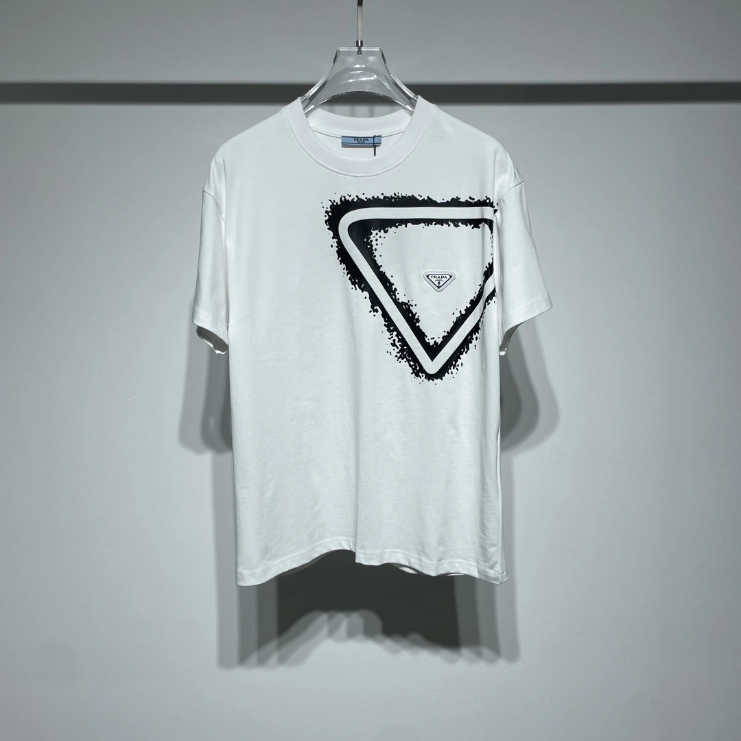 P*rada T-shirt Top Quality D17 20240328- Durable 13719