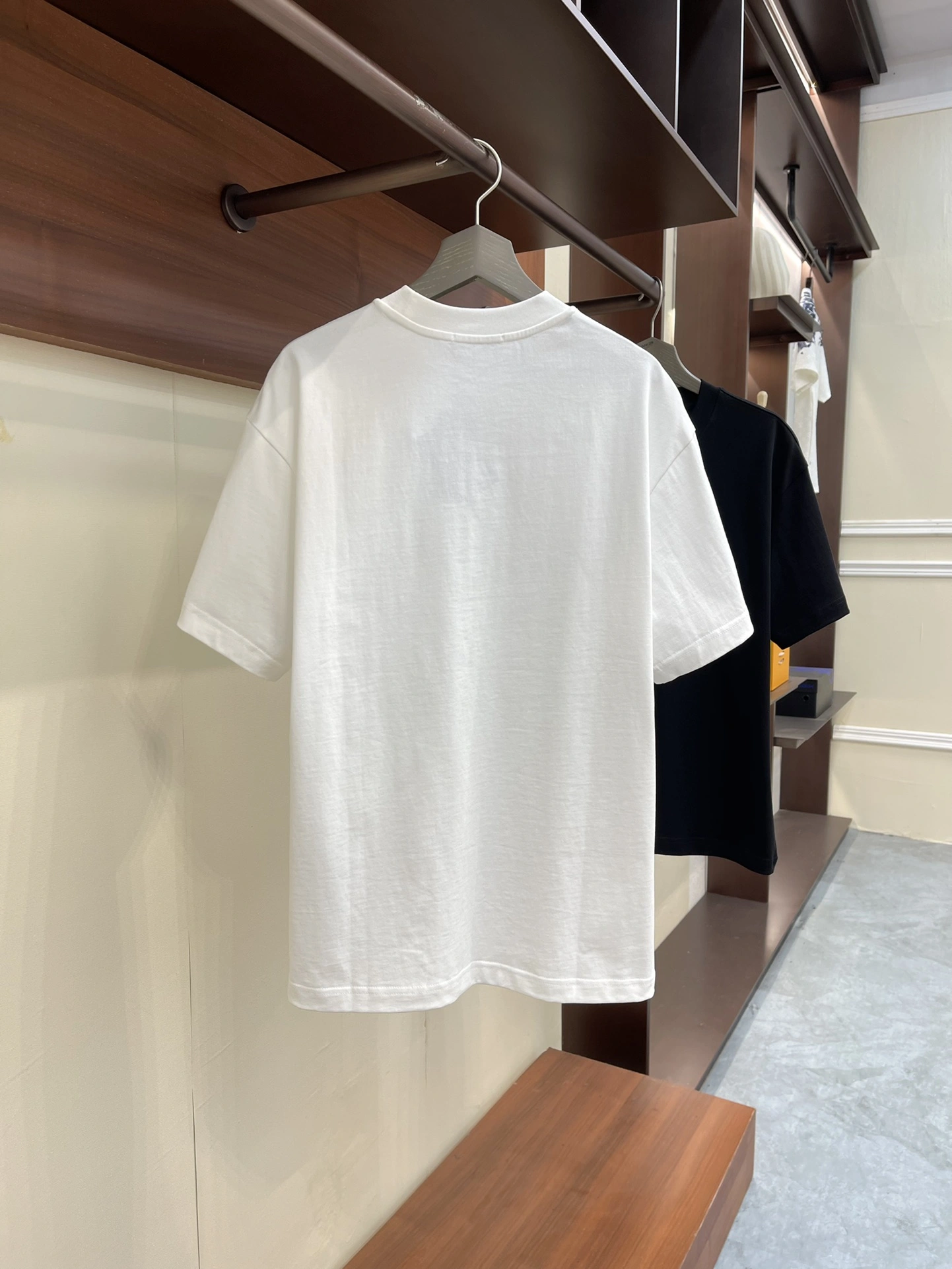 FreshLook P*rada T-shirt Top Quality D17 20240410- 13675